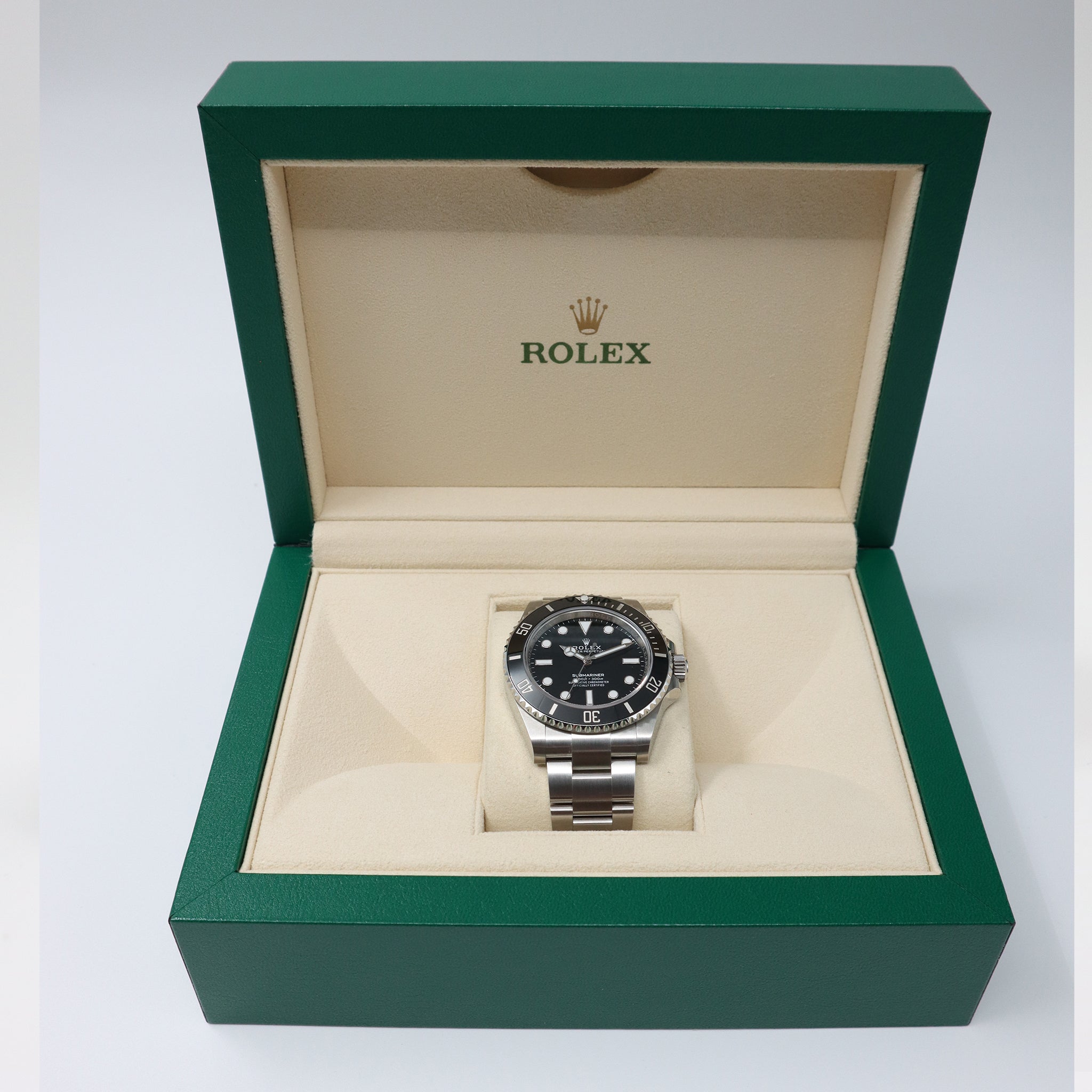 Rolex - Submariner - 124060