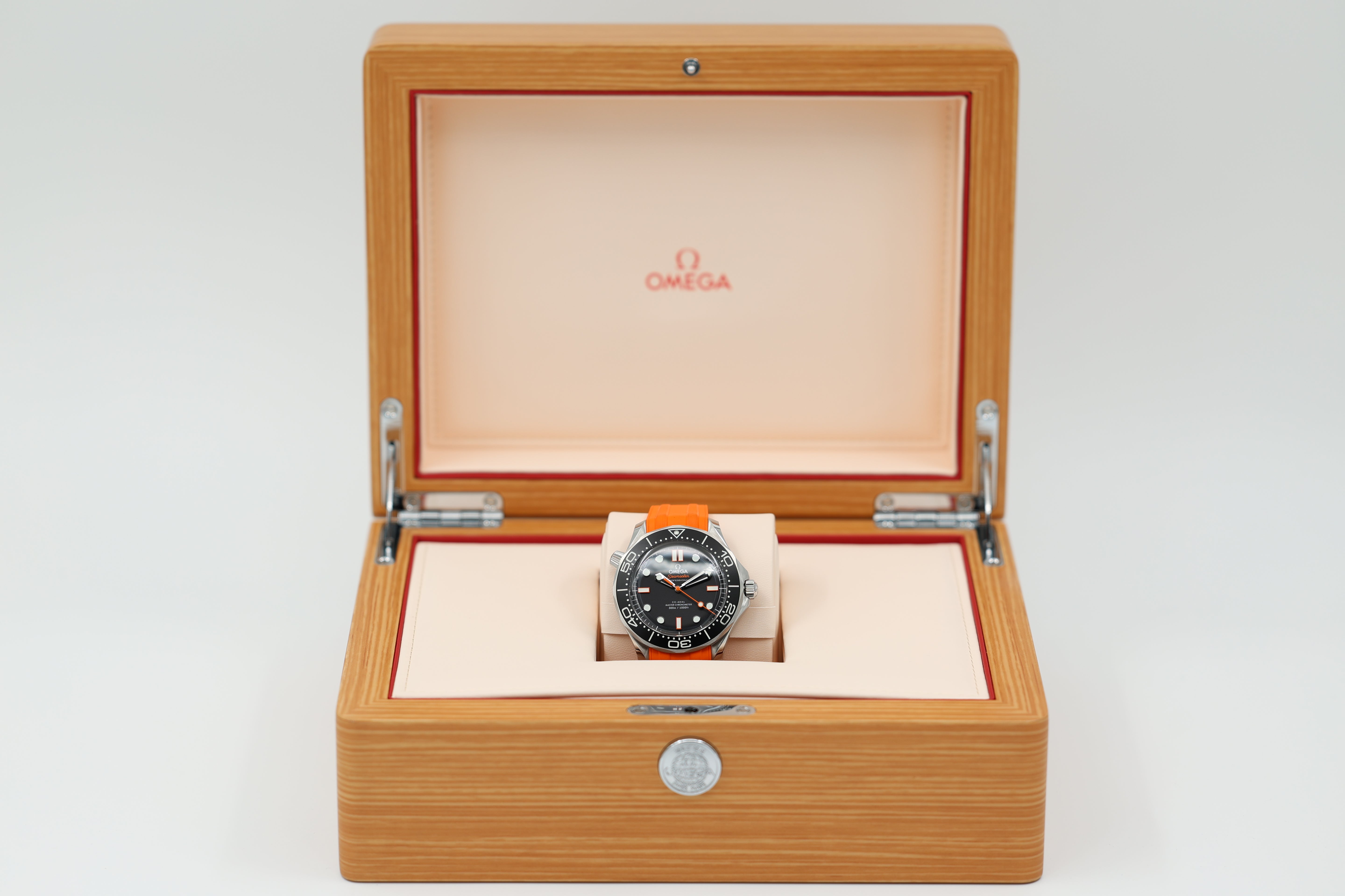 Omega - Seamaster Diver 300 - Black Dial - 210.32.42.20.01.006 - 2025