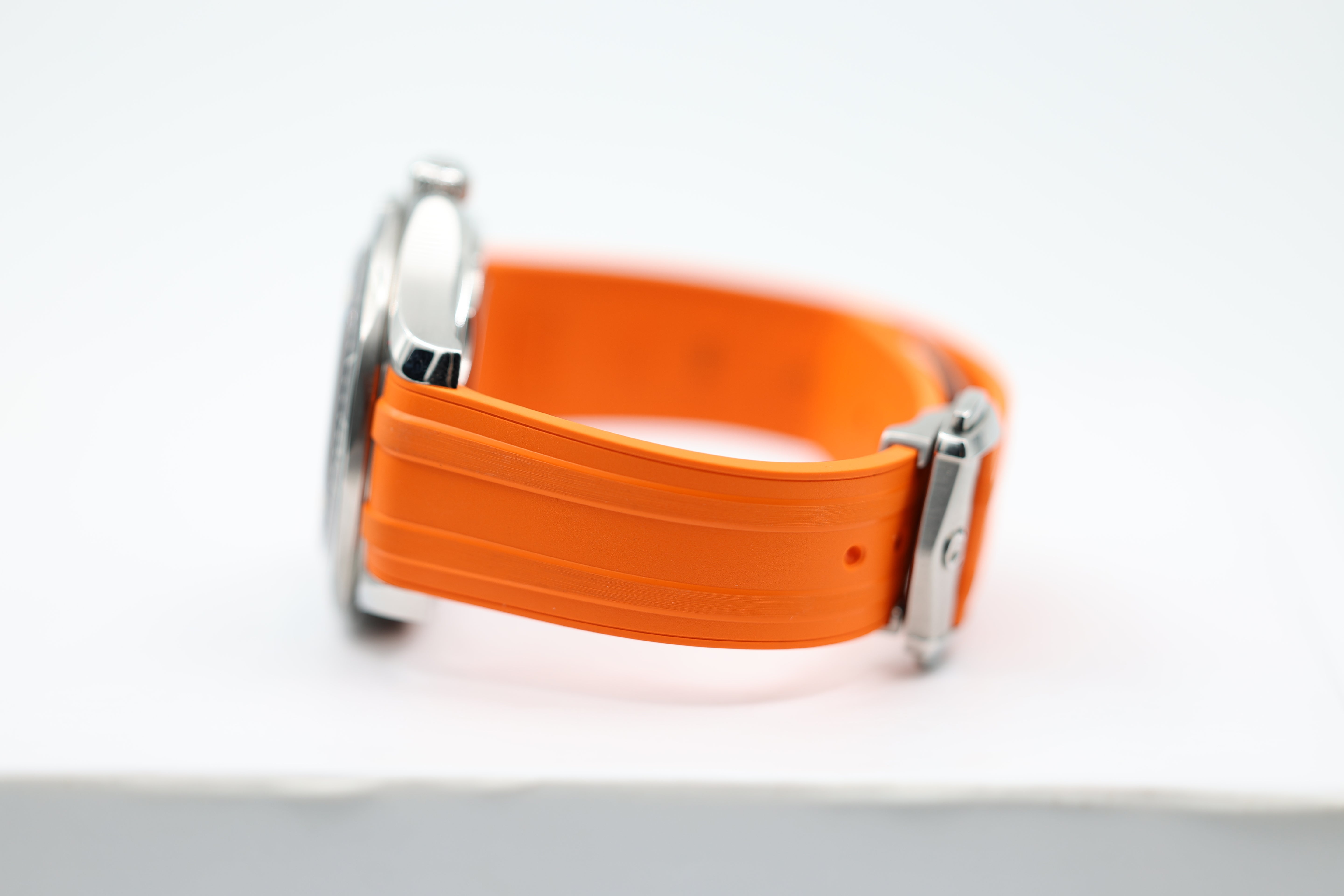 Omega - Seamaster Diver 300 - Black Dial - 210.32.42.20.01.006 - 2025