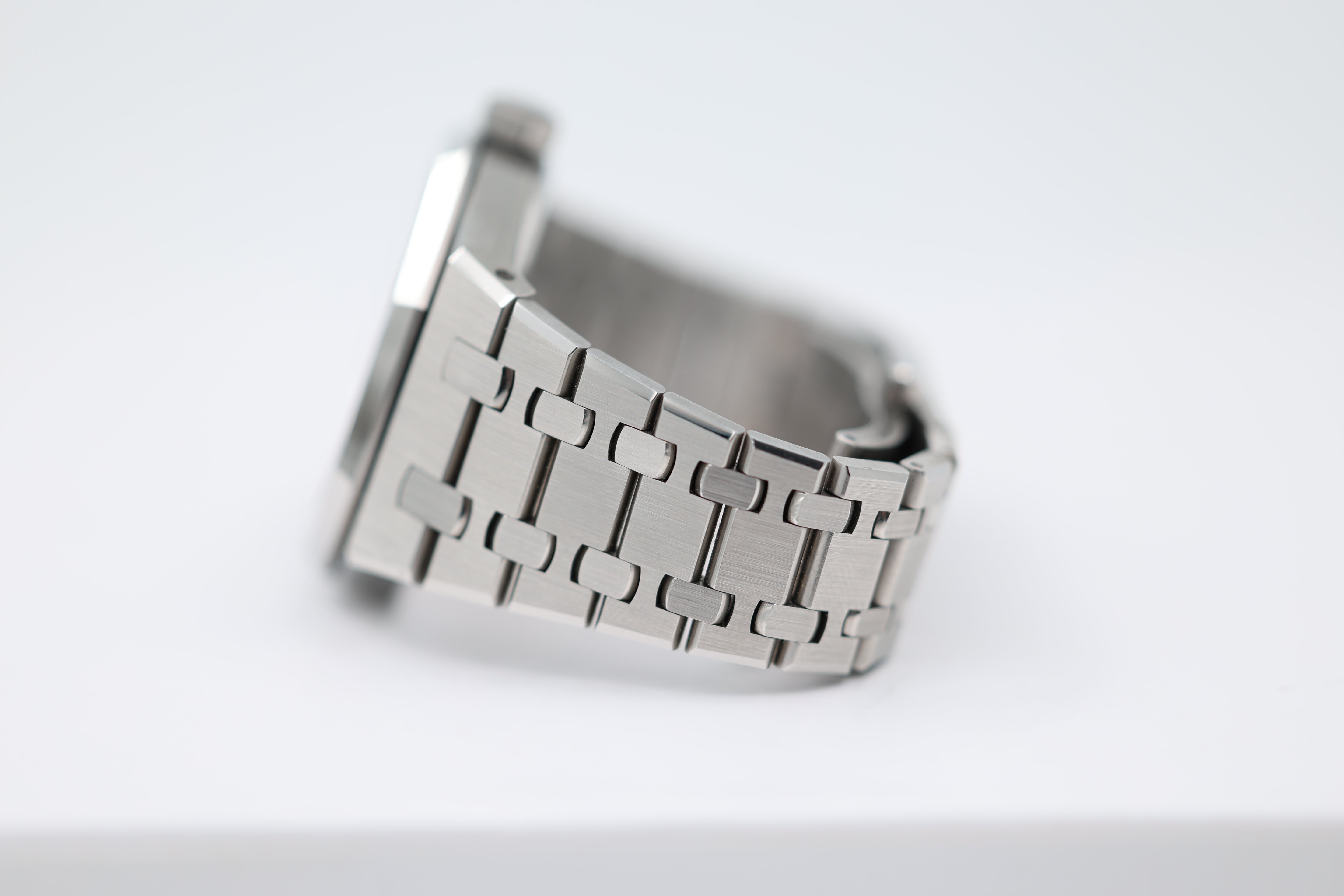 Audemars Piguet - Royal Oak - 15550ST - Blue Dial - 2023