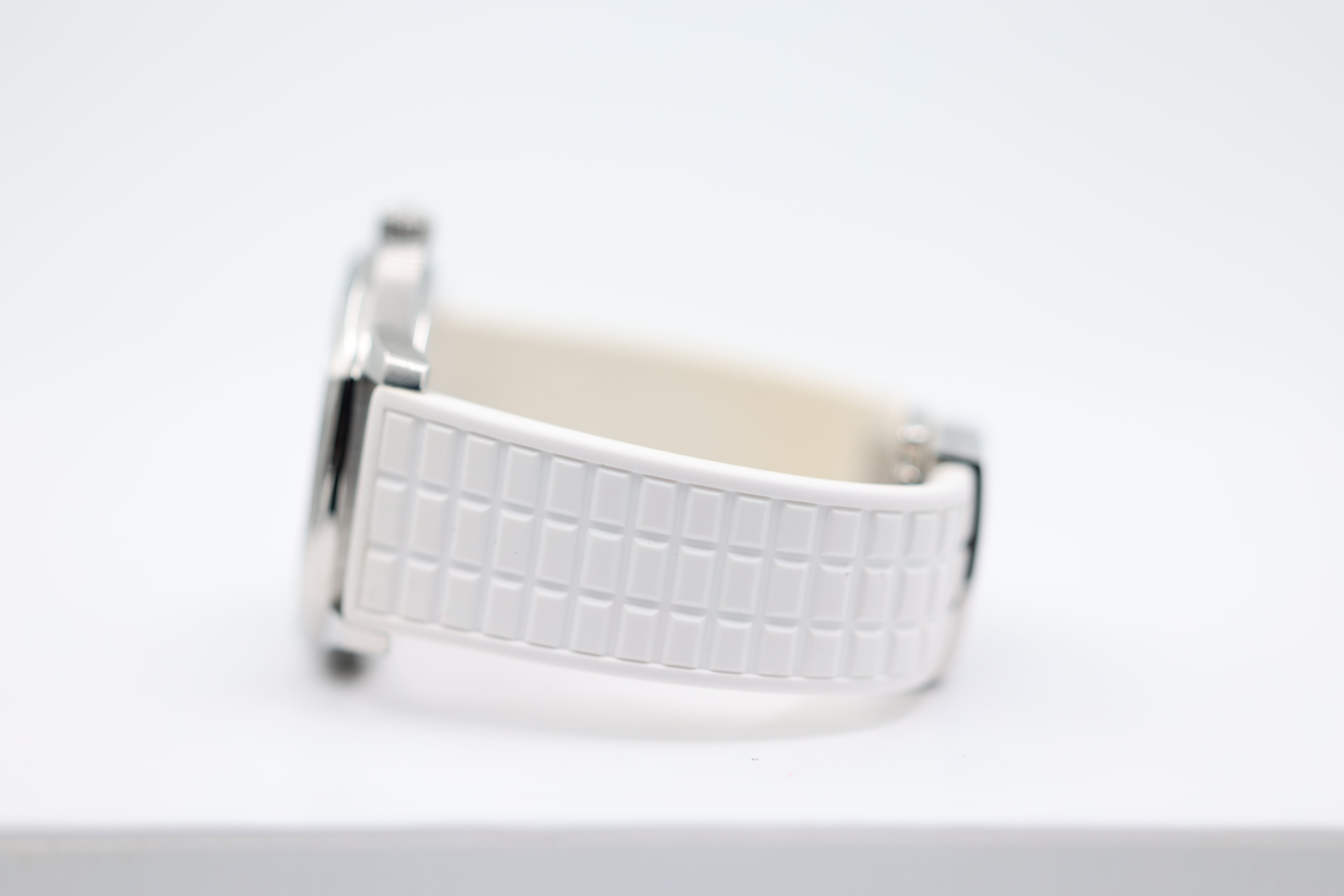 Patek Philippe - Aquanaut - White Dial - 5067A-011