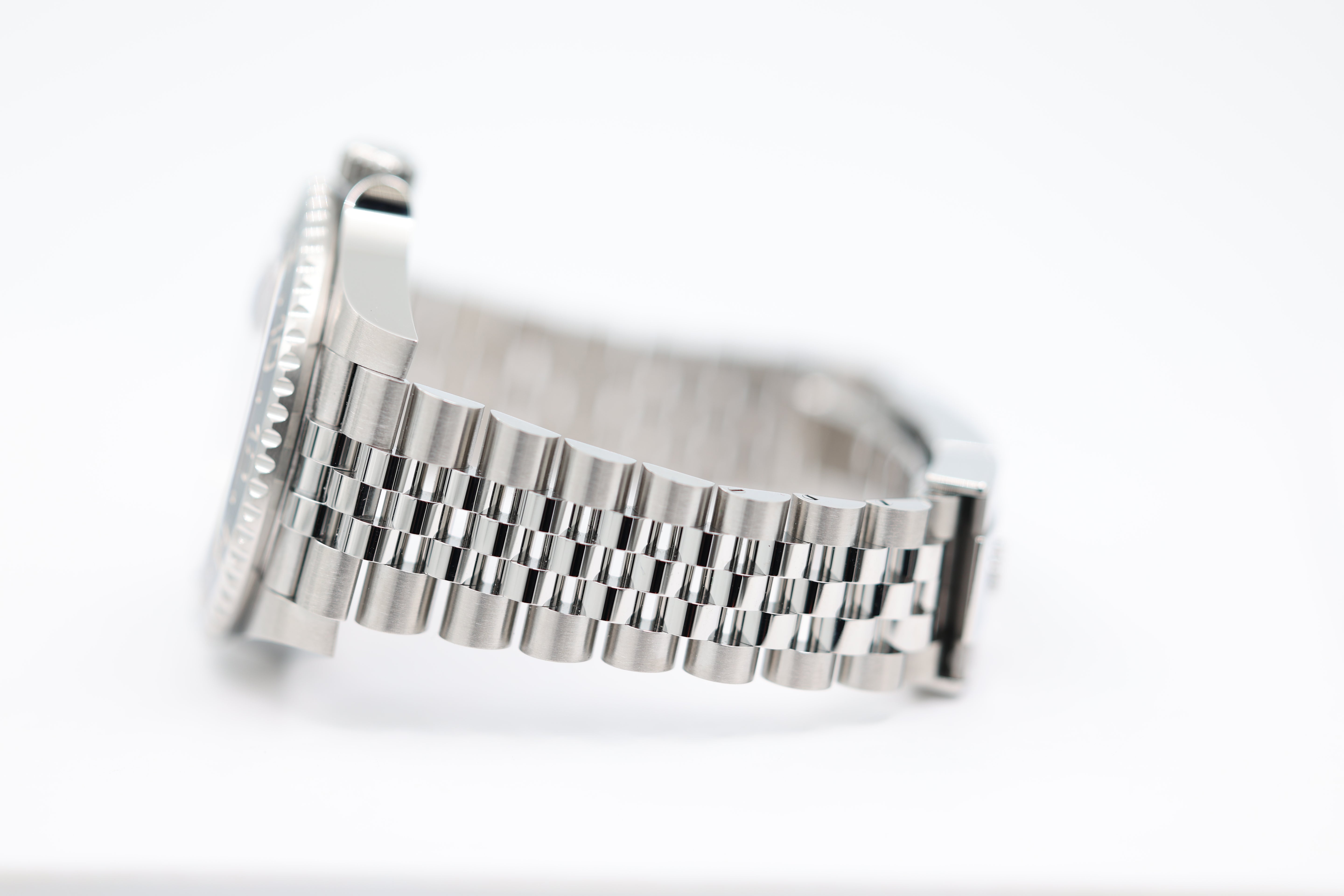 Rolex - GMT-Master II - "Bruce Wayne" - 126710GRNR - 2025