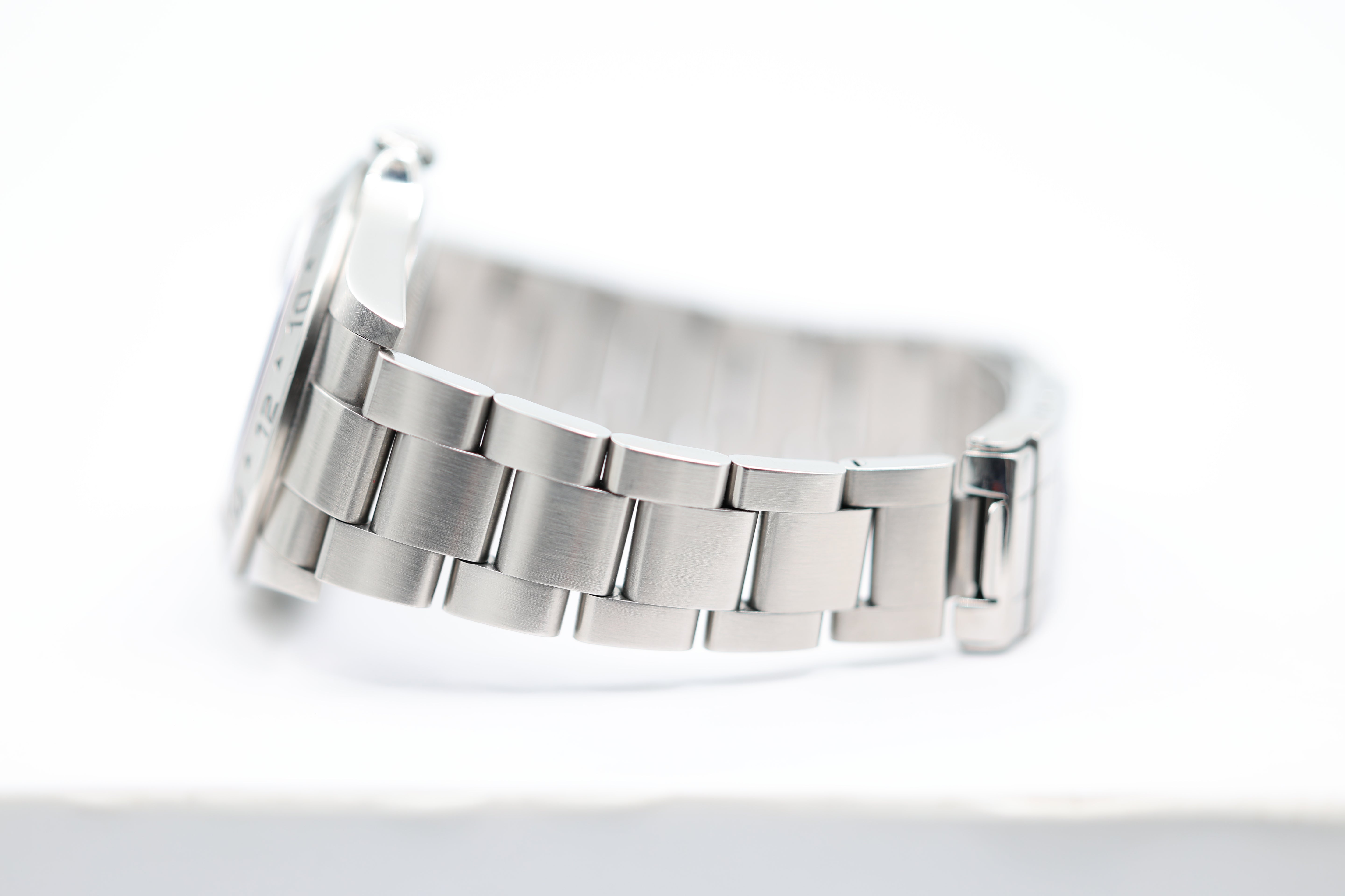 Rolex - Explorer II - Black Dial - 16570 - 2007