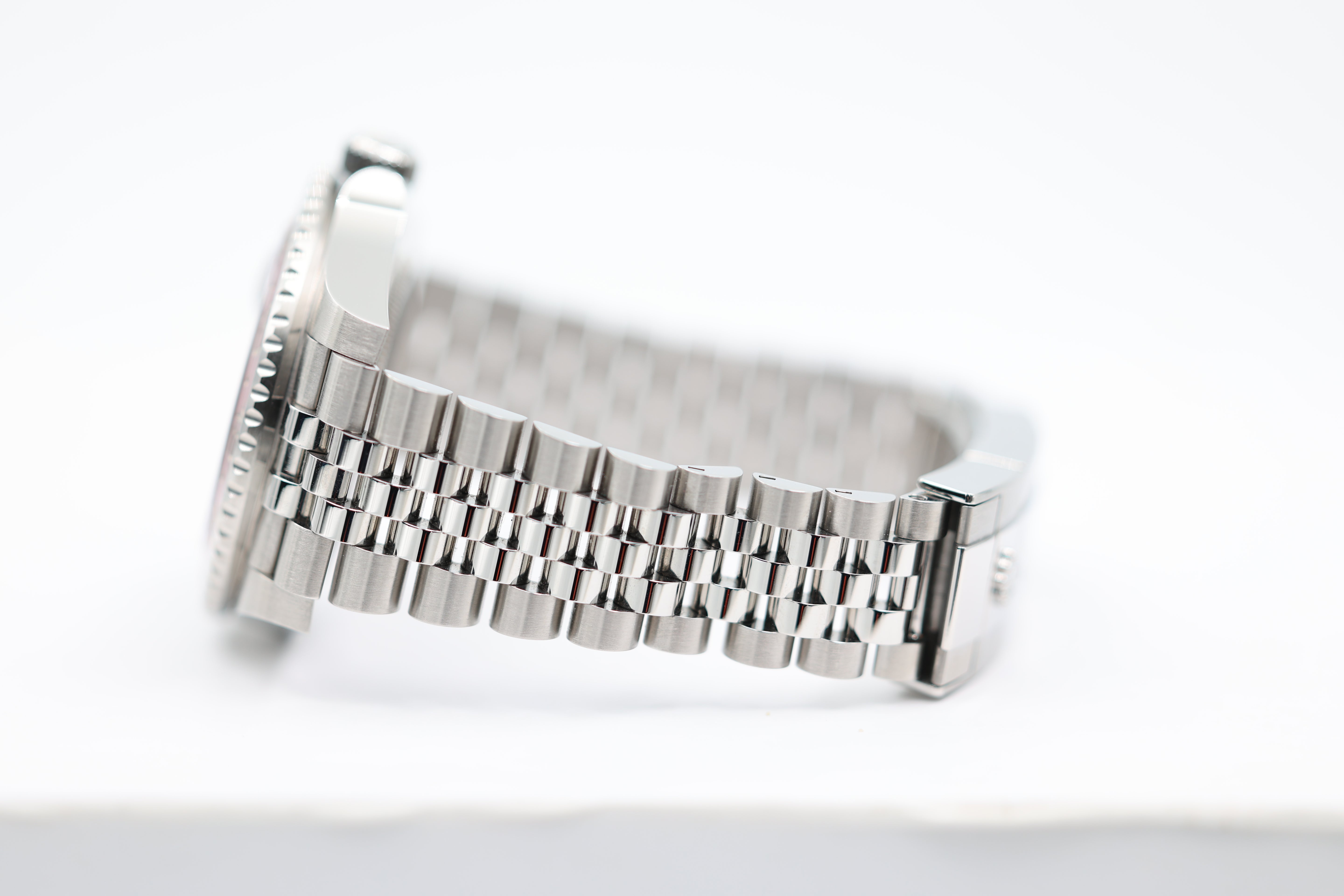 Rolex - GMT-Master II - "Pepsi" - 126710BLRO- 2024