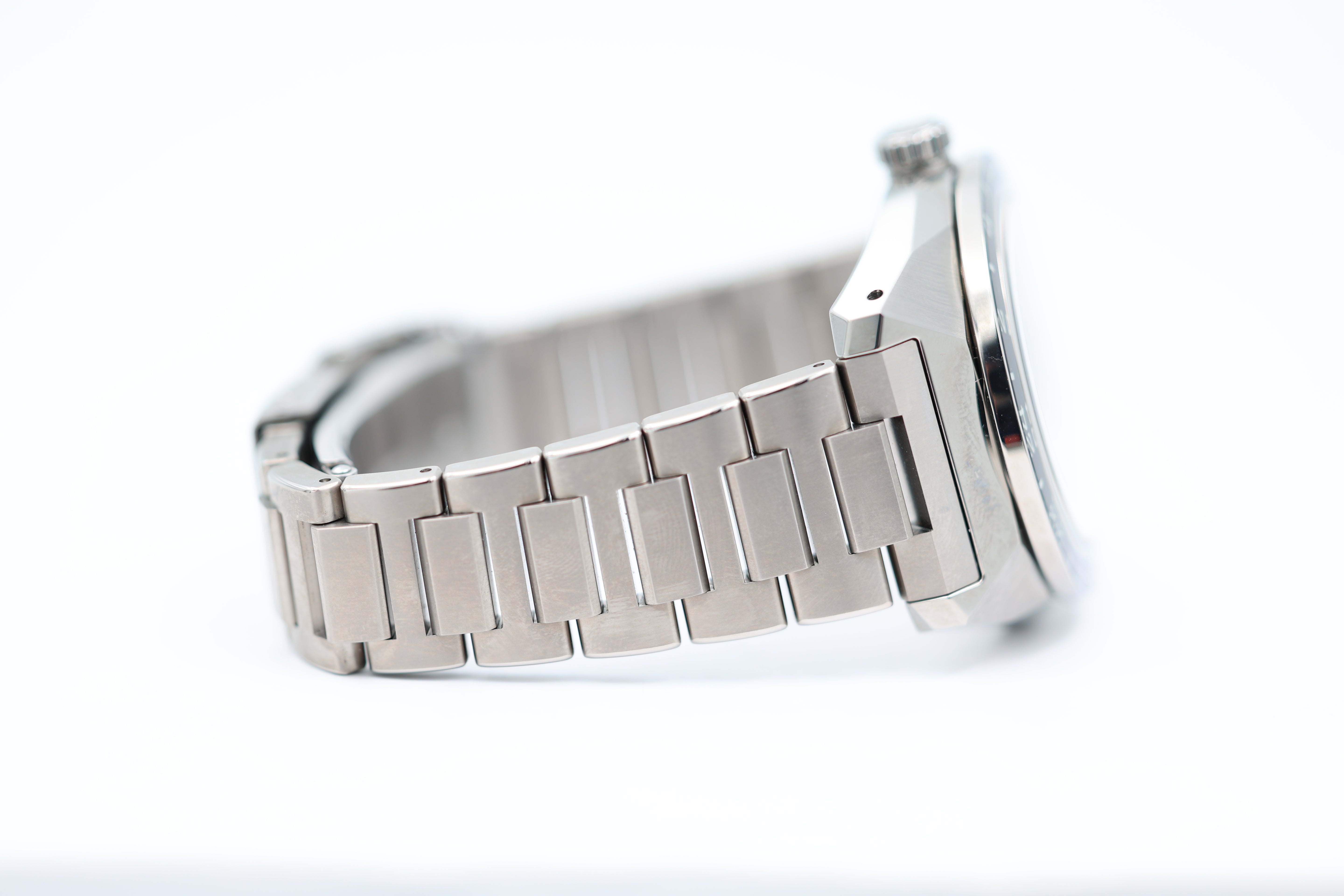 Grand Seiko - Sport Collection - White Lion's Maine Dial - SBGE307G - 2025