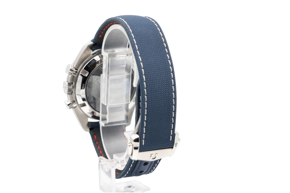 Omega - Speedmaster – Snoopy – 310.32.42.50.02.001 – 2023
