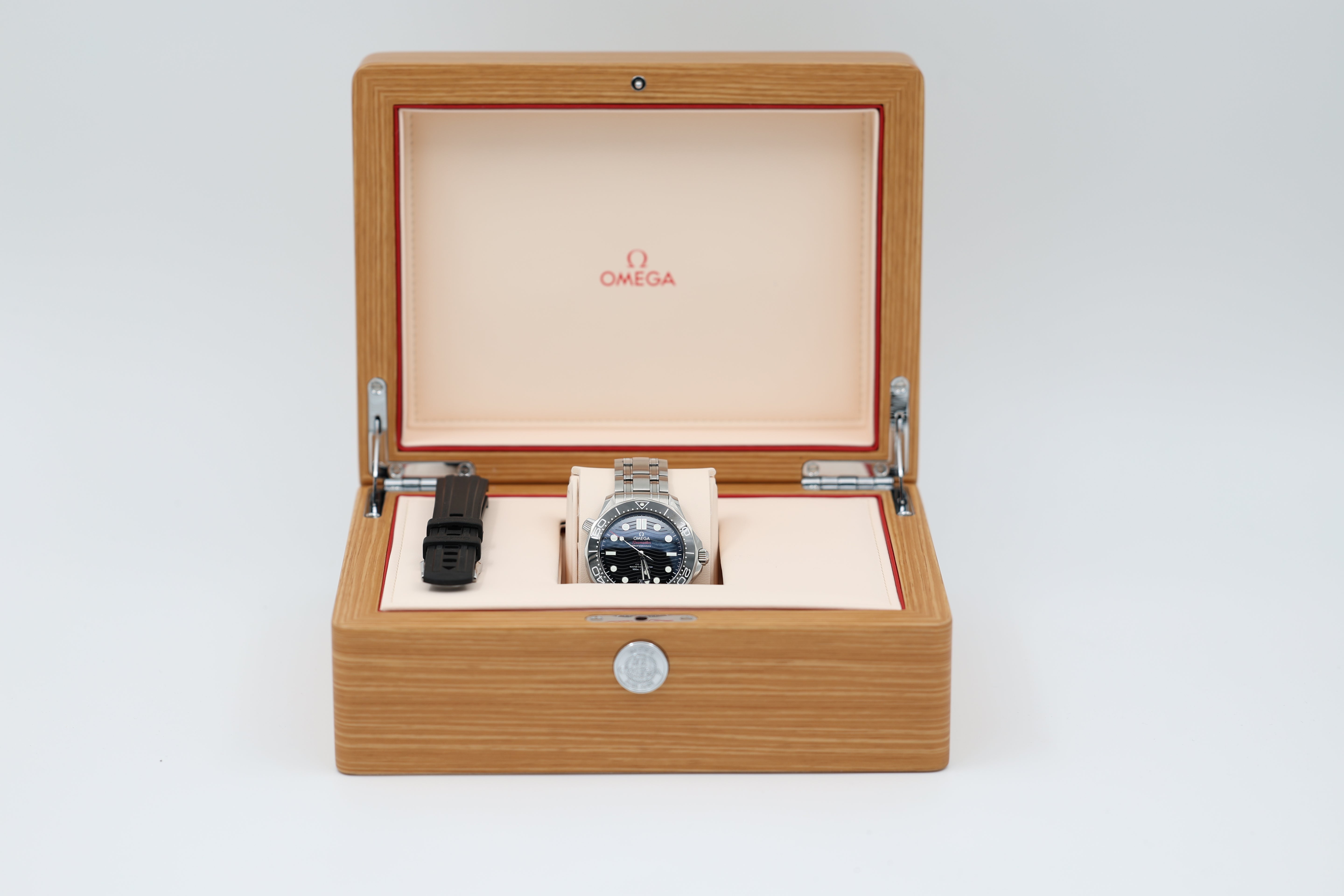 Omega - Seamaster Diver 300 - Black Dial - 210.30.42.20.01.001 - 2025