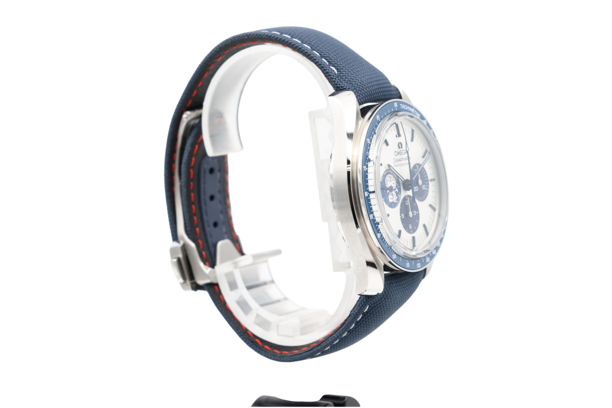 Omega - Speedmaster – Snoopy – 310.32.42.50.02.001 – 2023