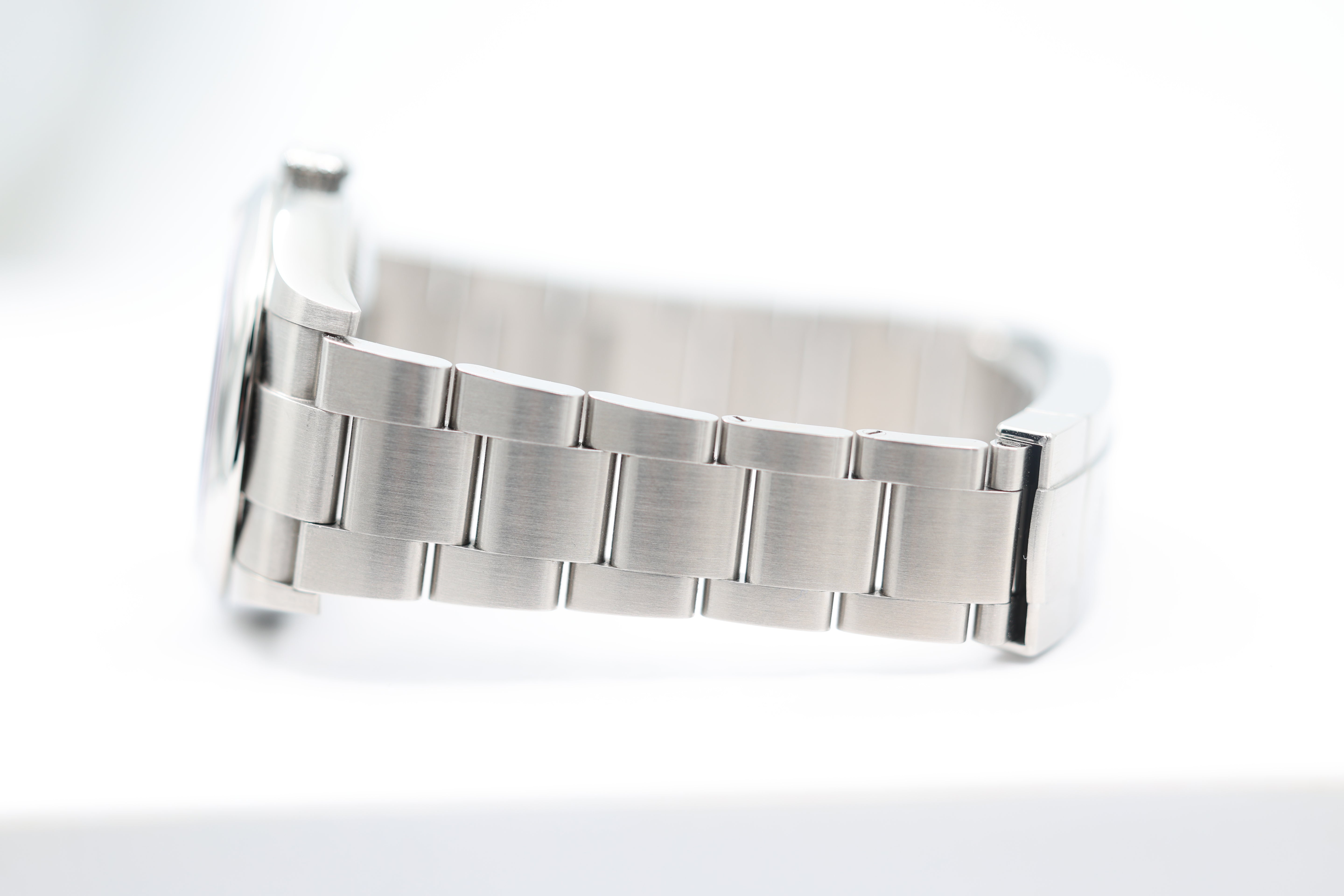 Rolex - Oyster Perpetual - Beige Dial - 126000 - 2025