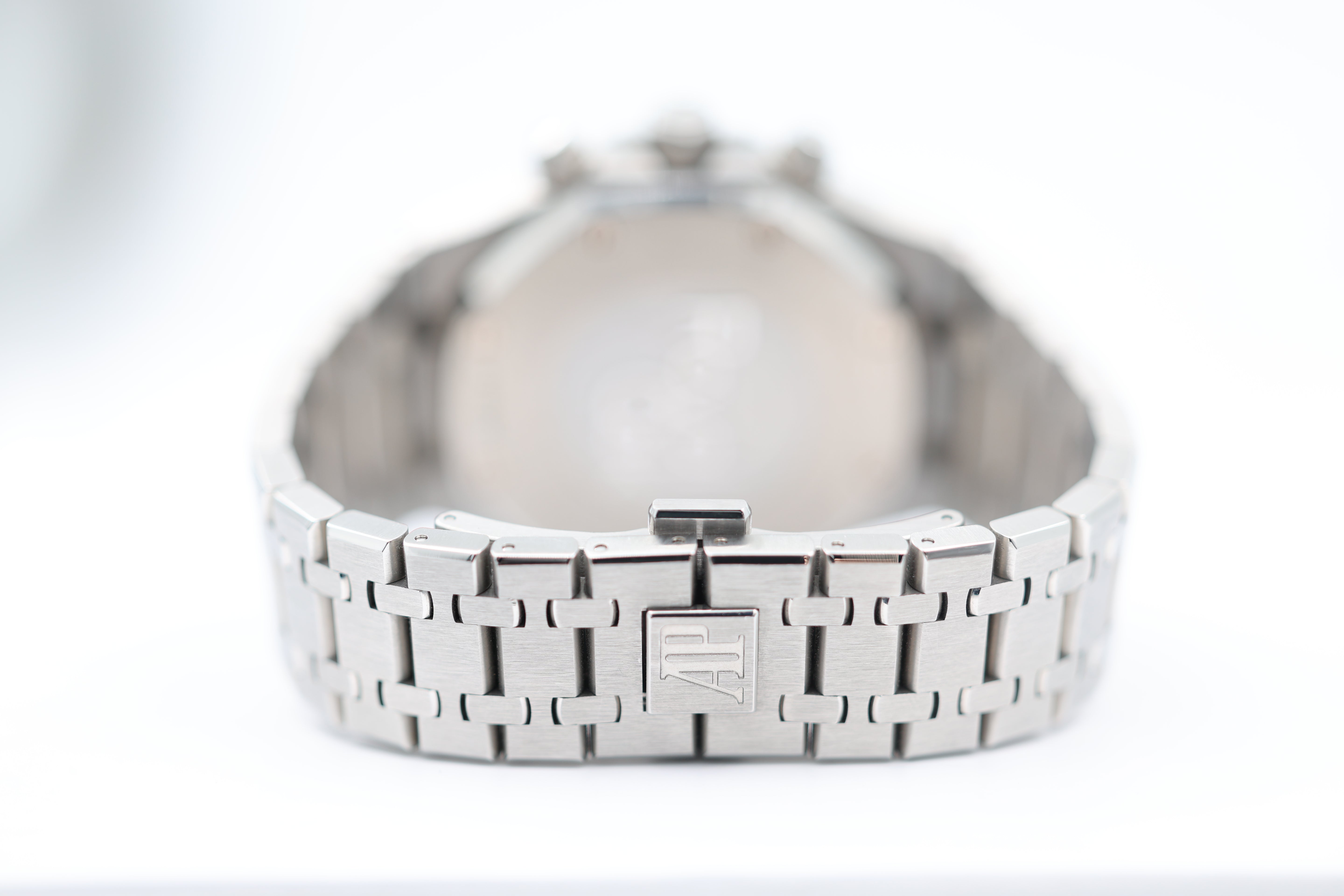 Audemars Piguet - Royal Oak Chronograph - Blue Dial - 26331ST - Circa 2022