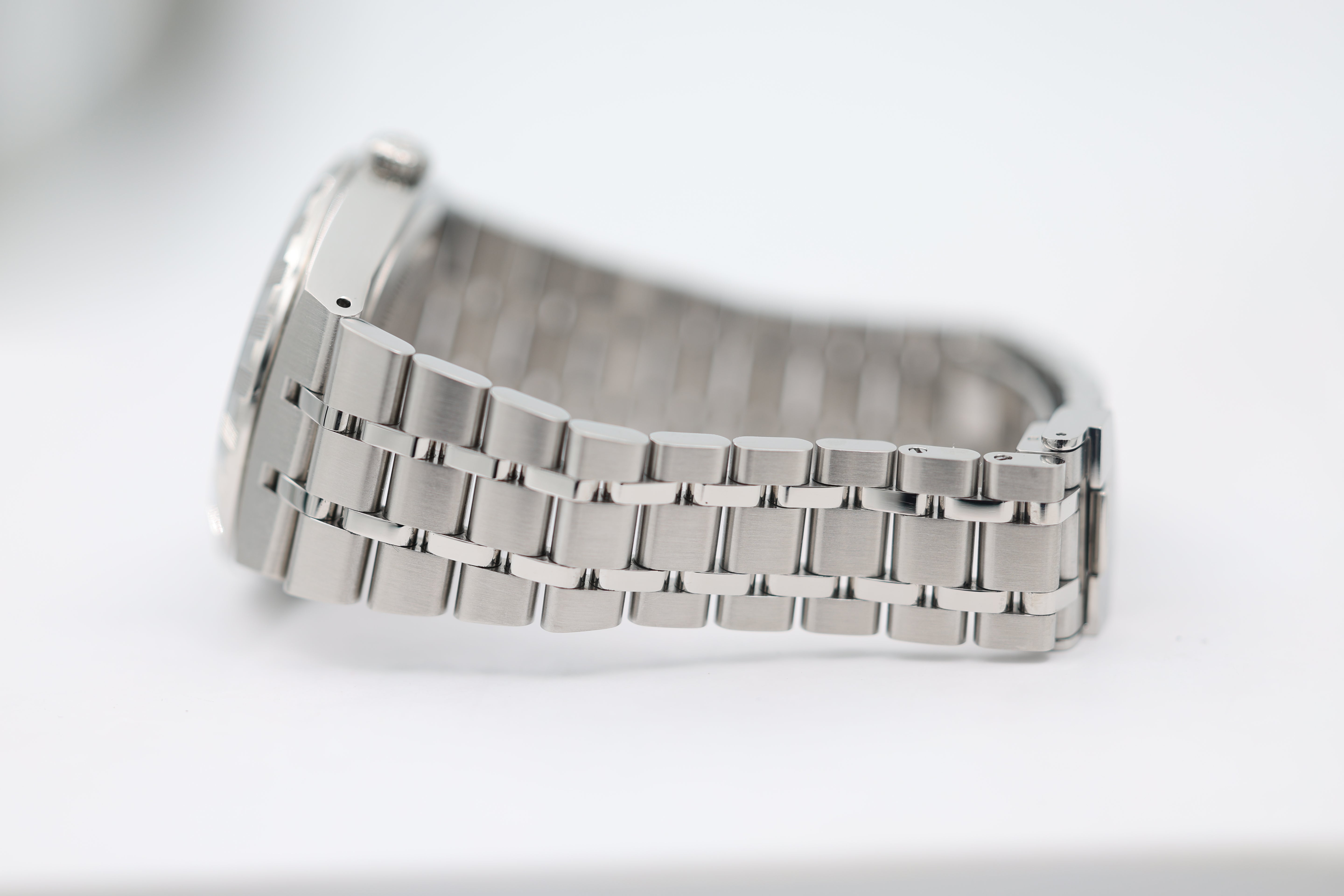 Tudor - Royal - Blue Dial - 28500 - 2023