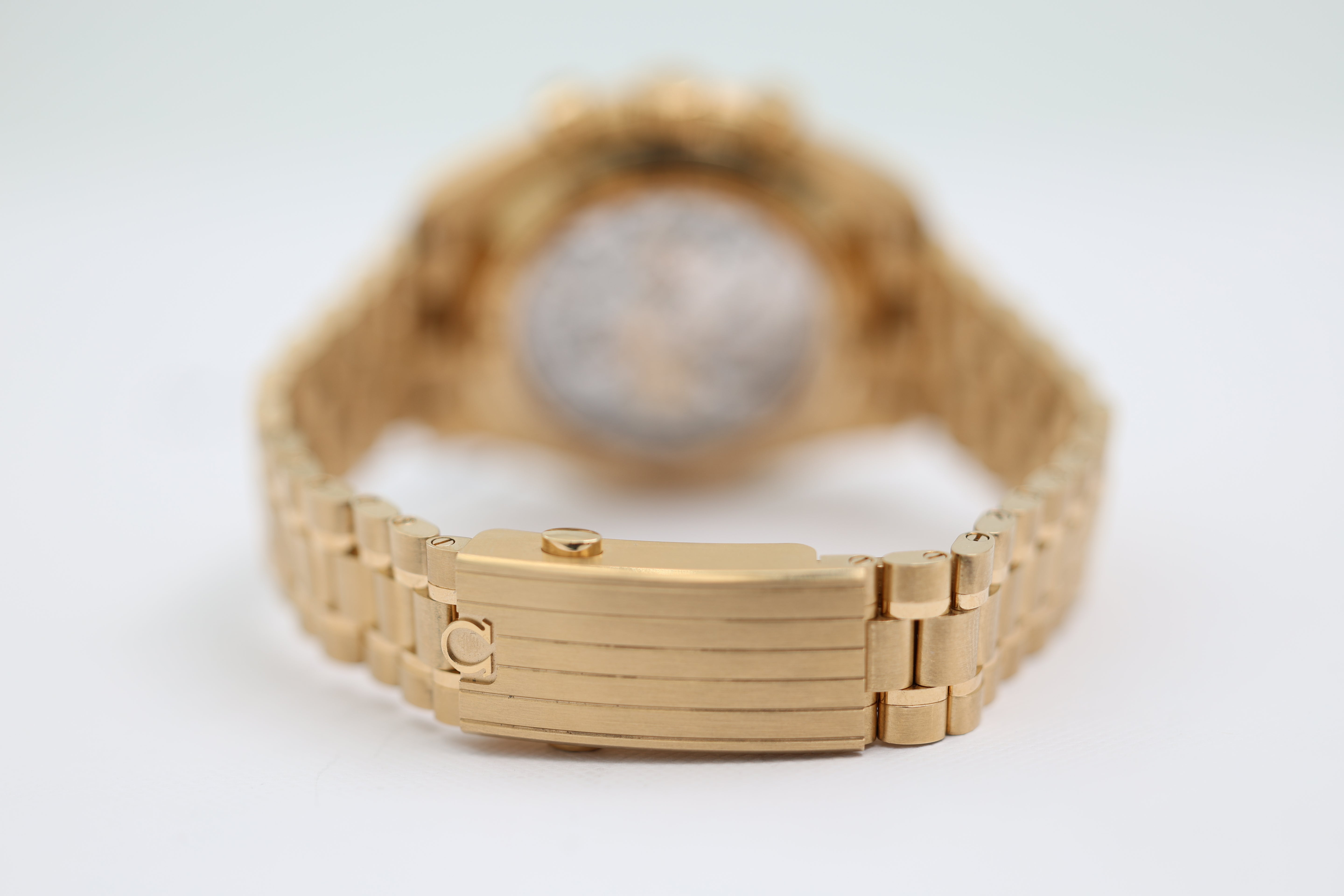 Omega - Speedmaster - Green Dial - 310.60.42.50.10.001 - 2023