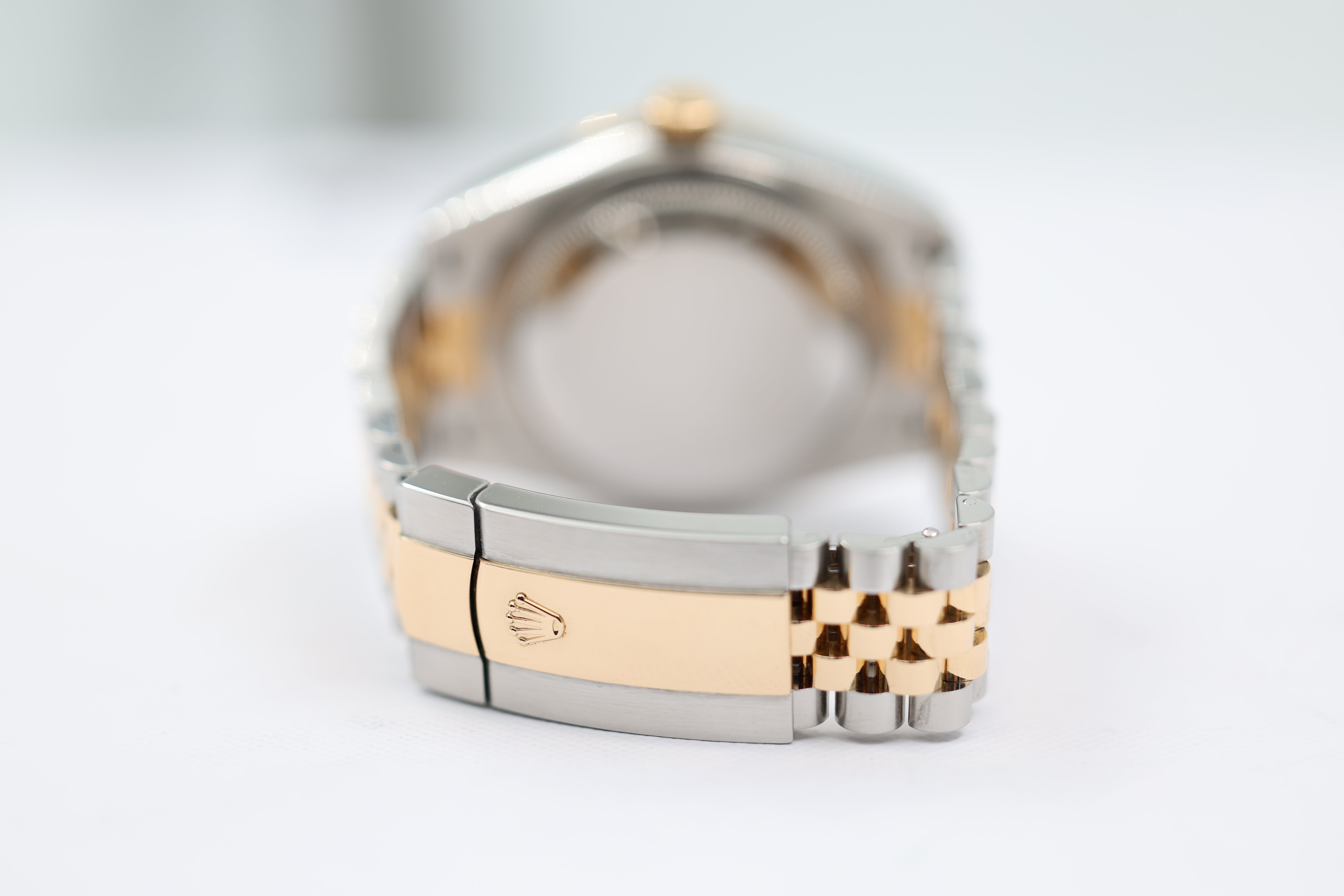 Rolex - Sky-Dweller - White Dial - 326933 - 2022