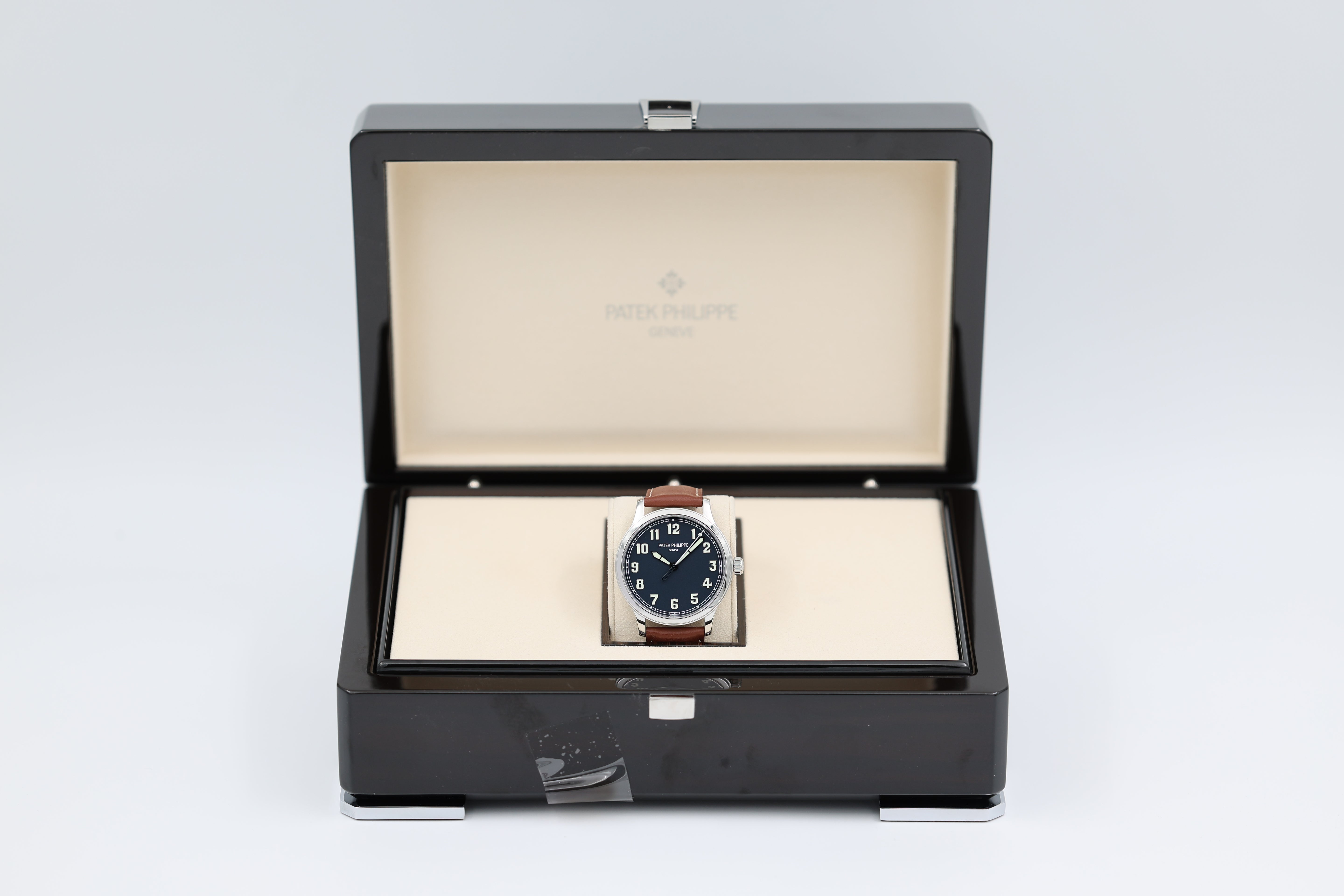 Patek Philippe - Calatrava - "New York Edition" Blue Dial - 5522A-001 - 2017