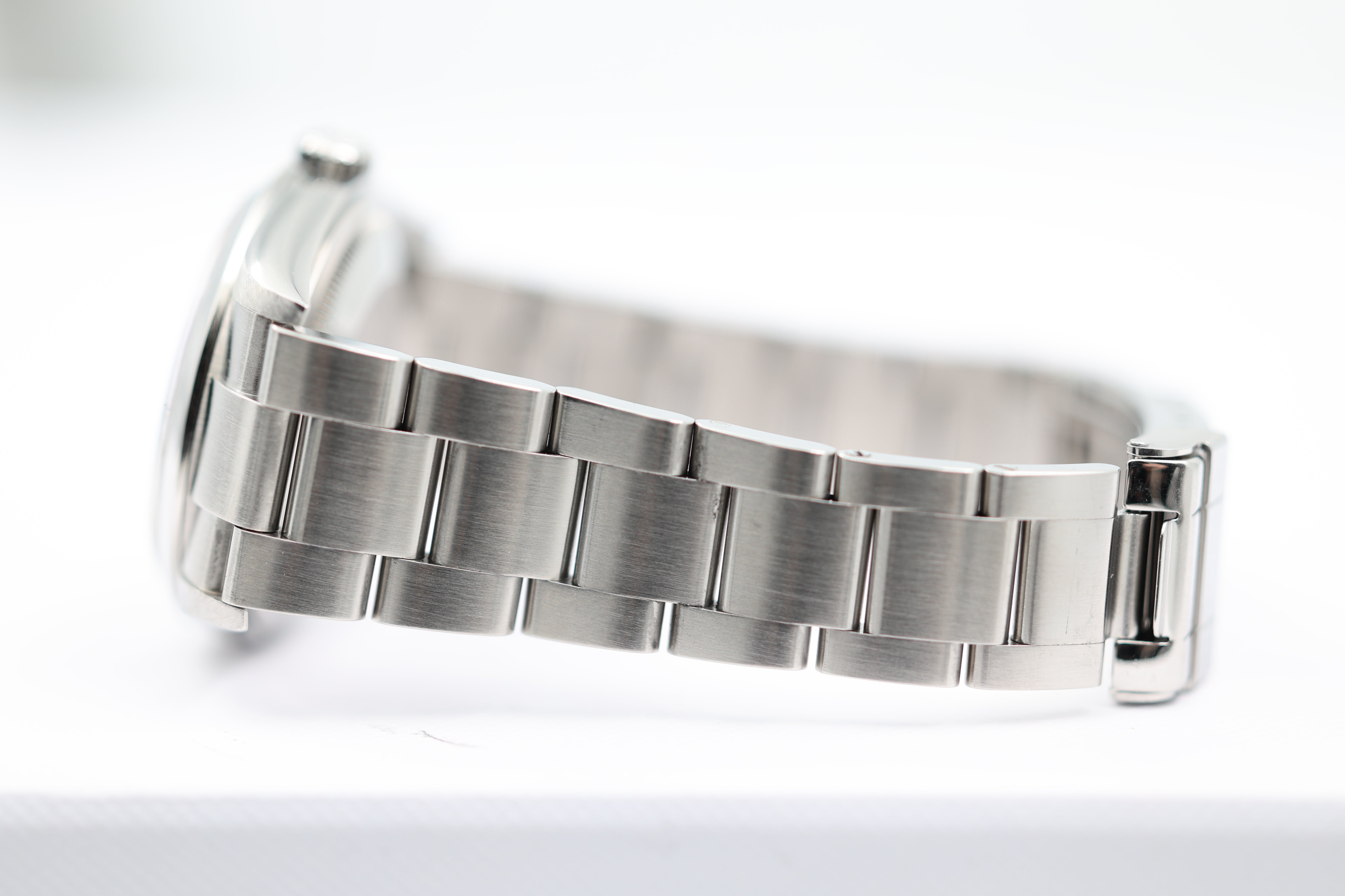 Rolex - Explorer - Black Dial - 114270 - 2007