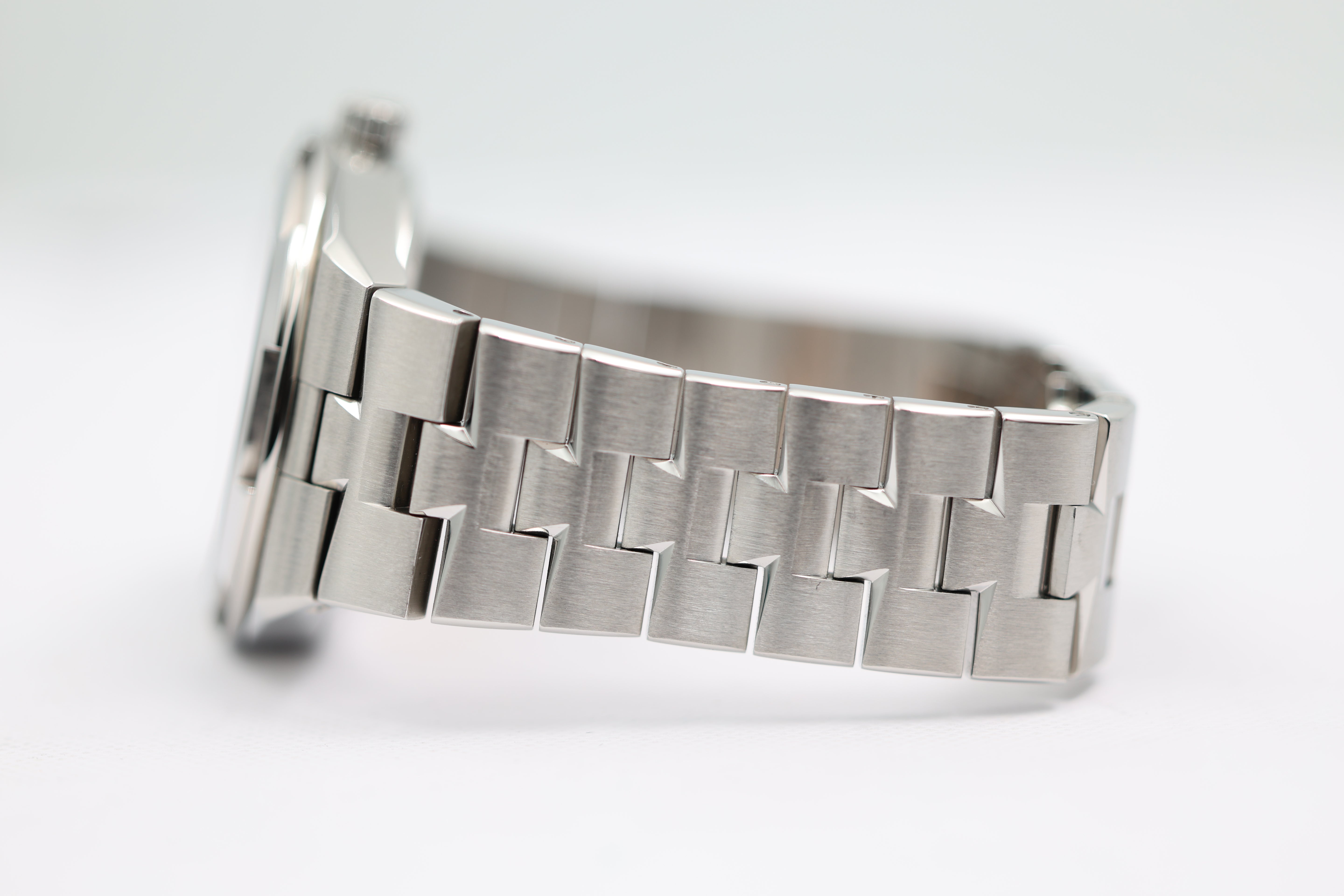 Vacheron Constantin - Overseas - Blue Dial - 4500V - 2019