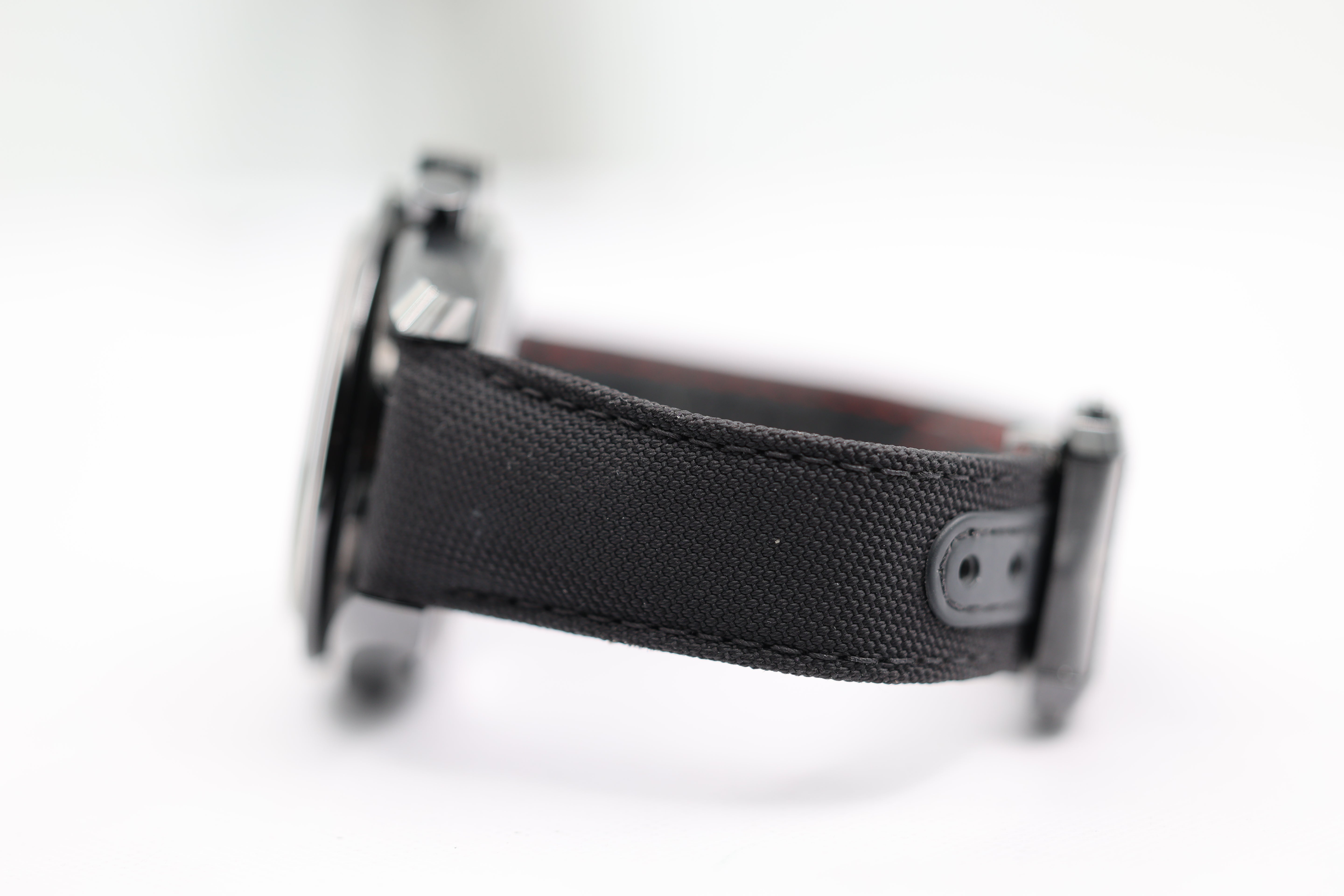 Omega - Speedmaster - "Dark Side of the Moon" - 311.92.44.51.01.007 - 2024