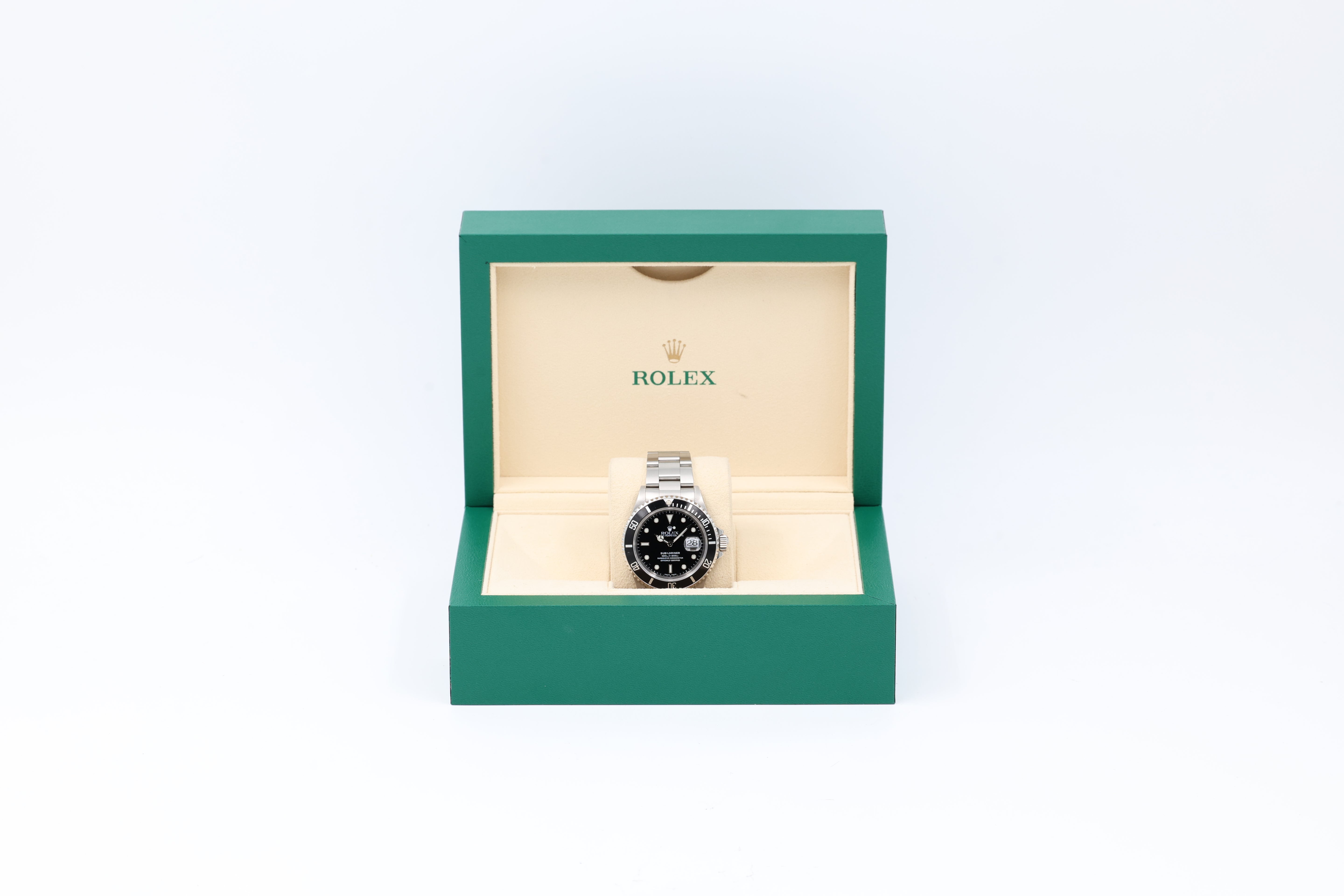Rolex - Submariner Date – Black – 16610