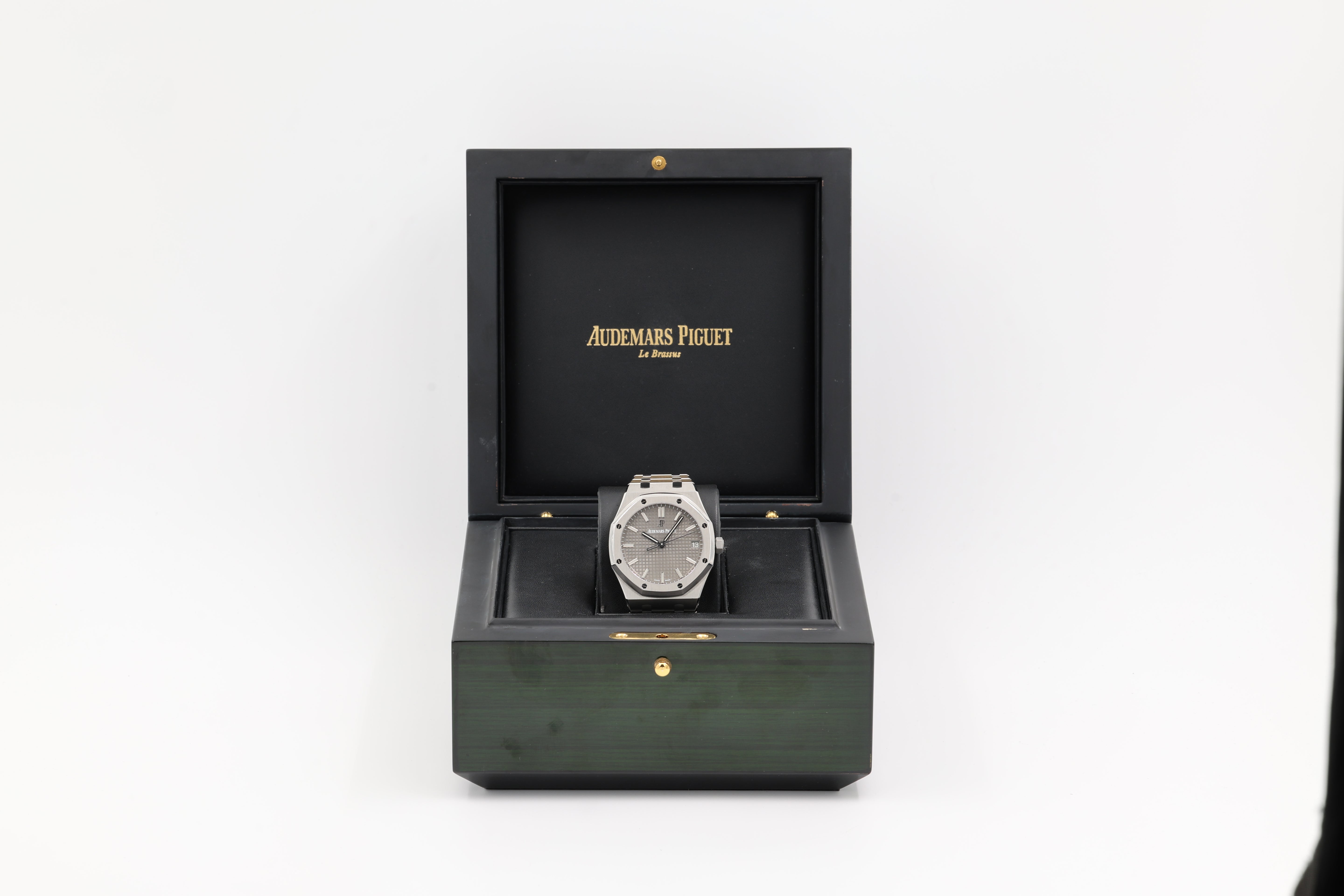 Audemars Piguet - Royal Oak - Grey Dial - 15500ST - 2020