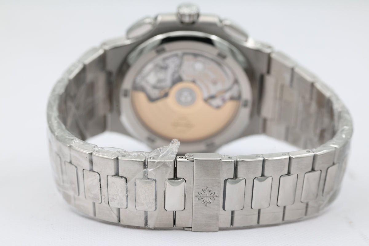 Patek Philippe - Nautilus – Grey – 5990/1A-001 – 2017