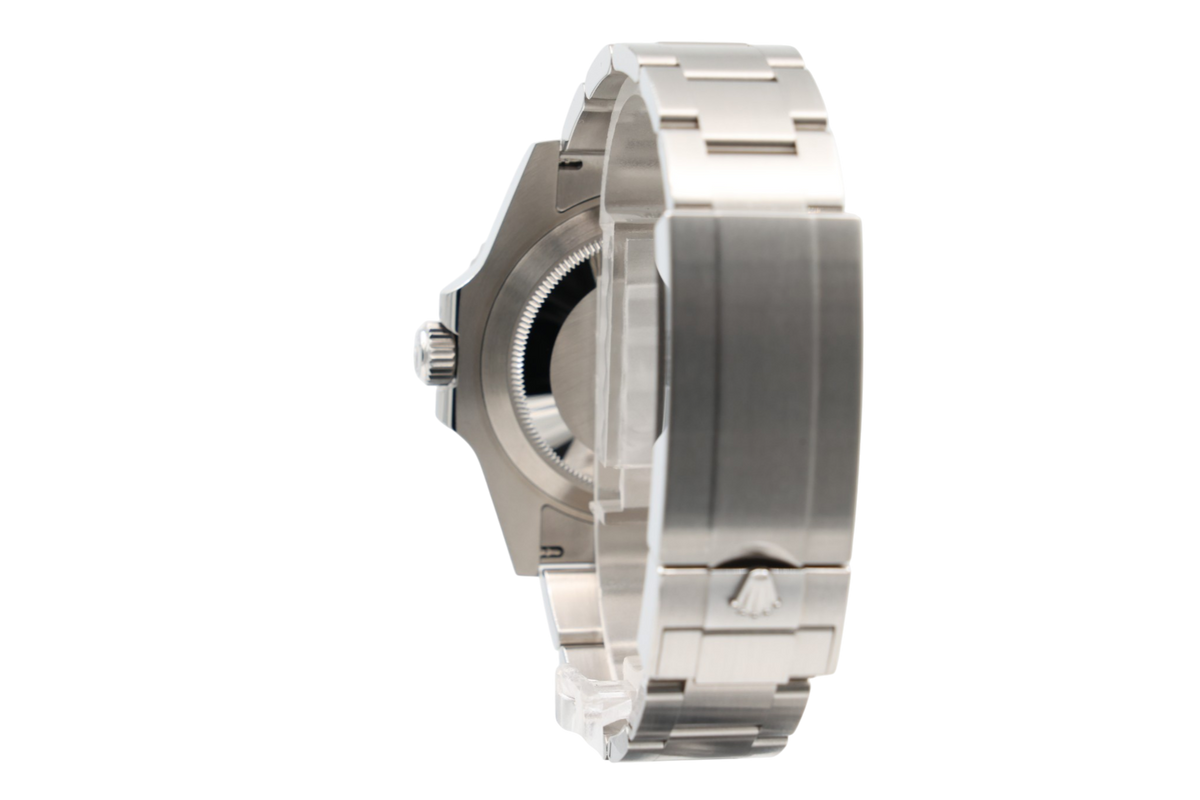 Rolex - Submariner – Black – 124060 – 2026