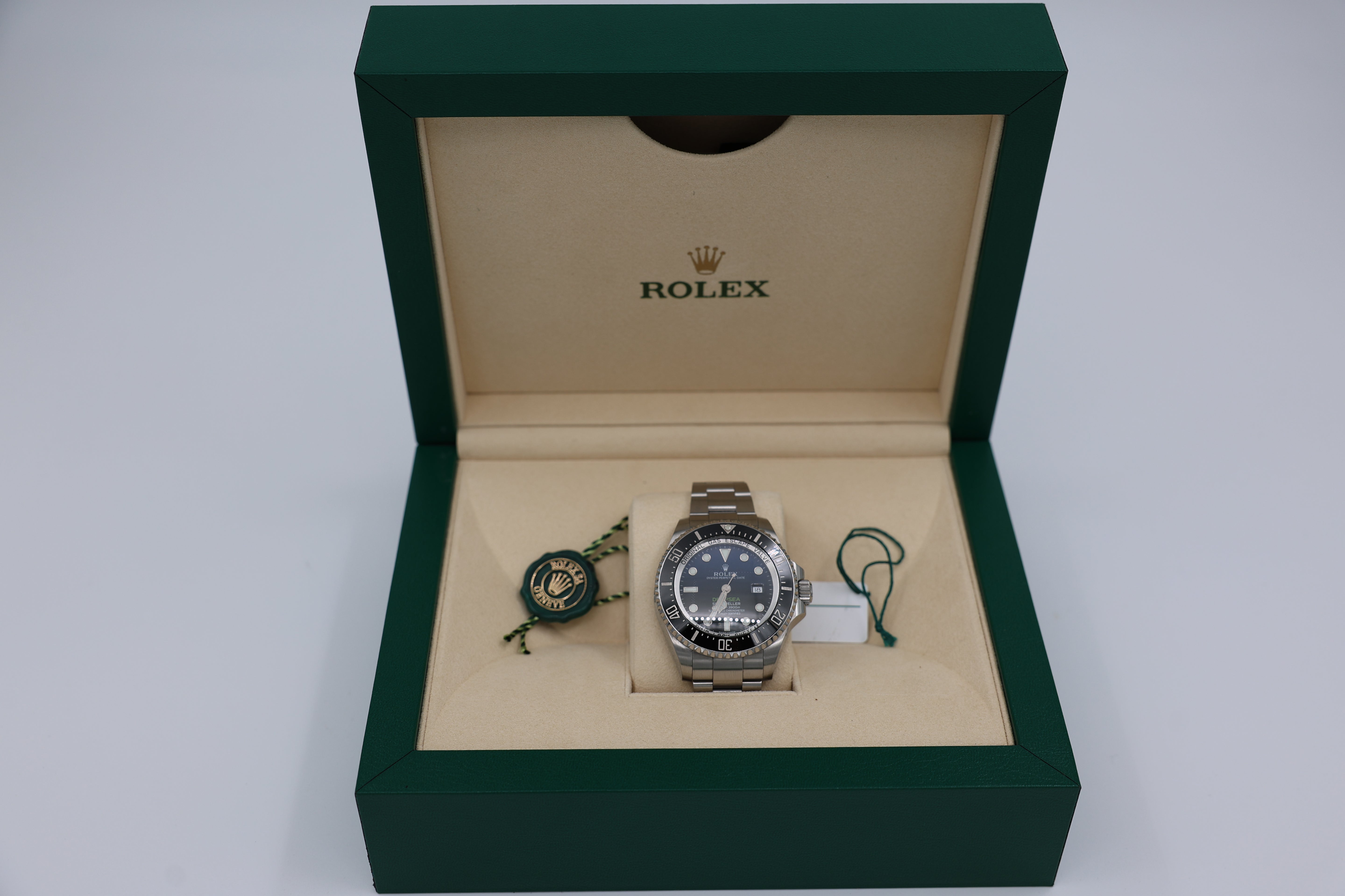 Rolex - Deep Sea James Cameron - 116660 - Blue and Black dial - Flex