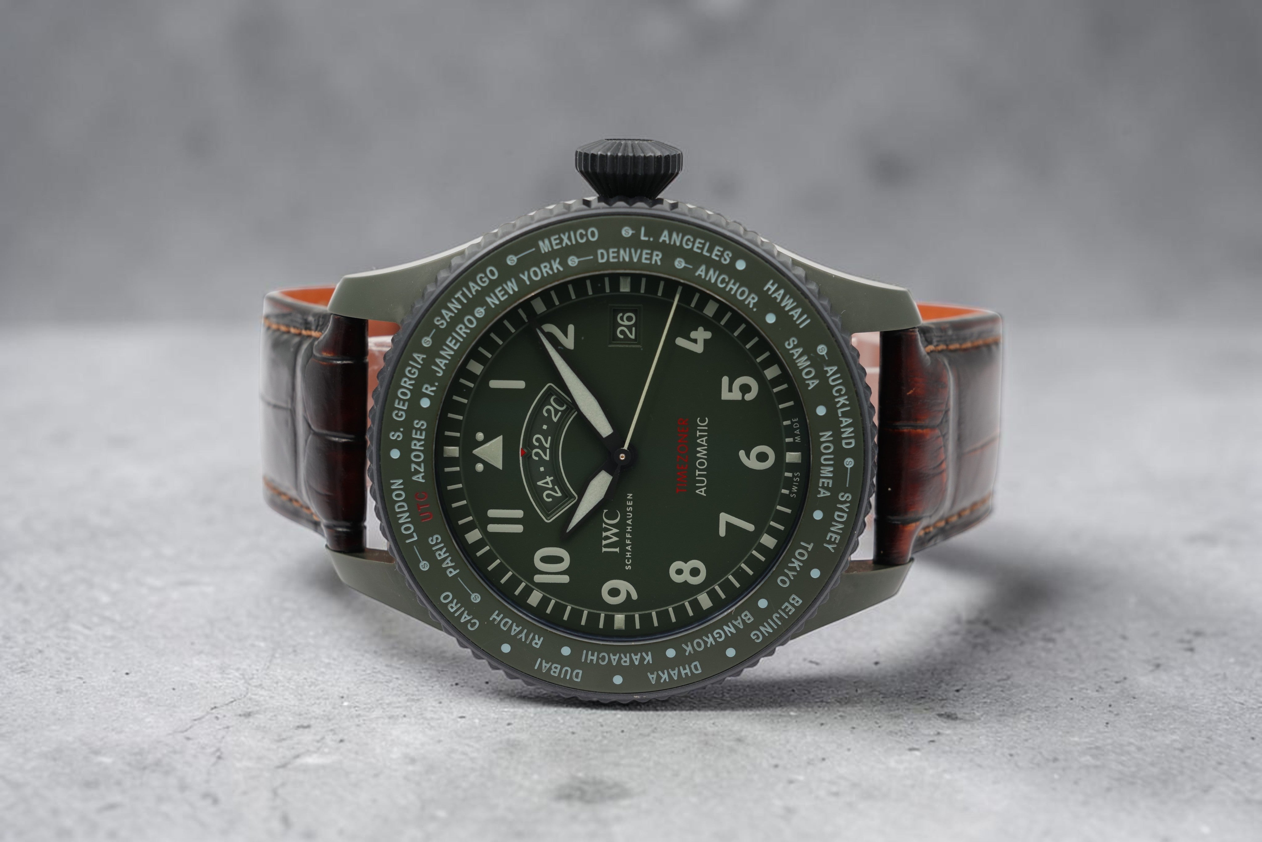 IWC - Pilot Timezoner – Green – IW395601 – 2025