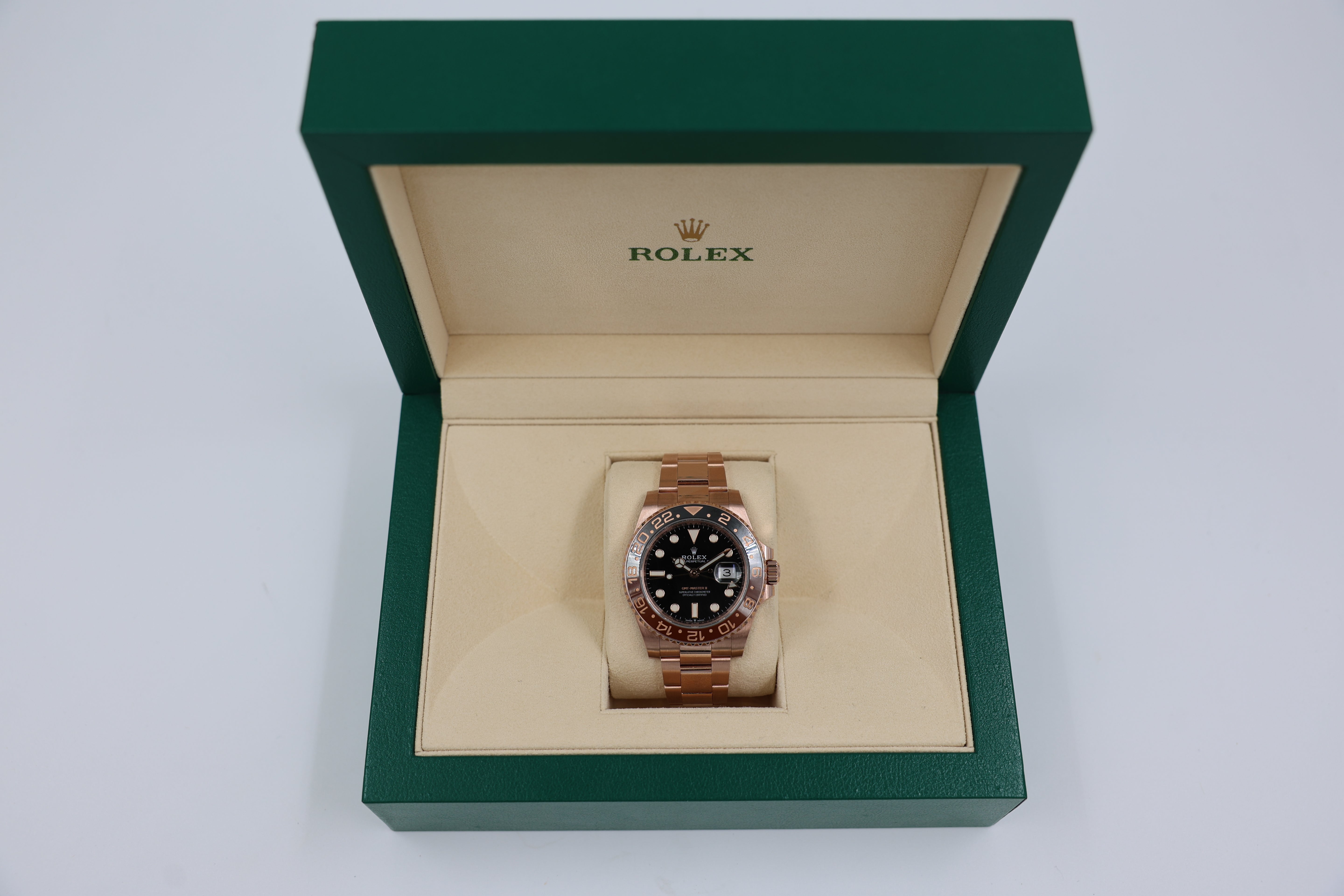 Rolex - GMT-Master II - 126715CHNR - Black