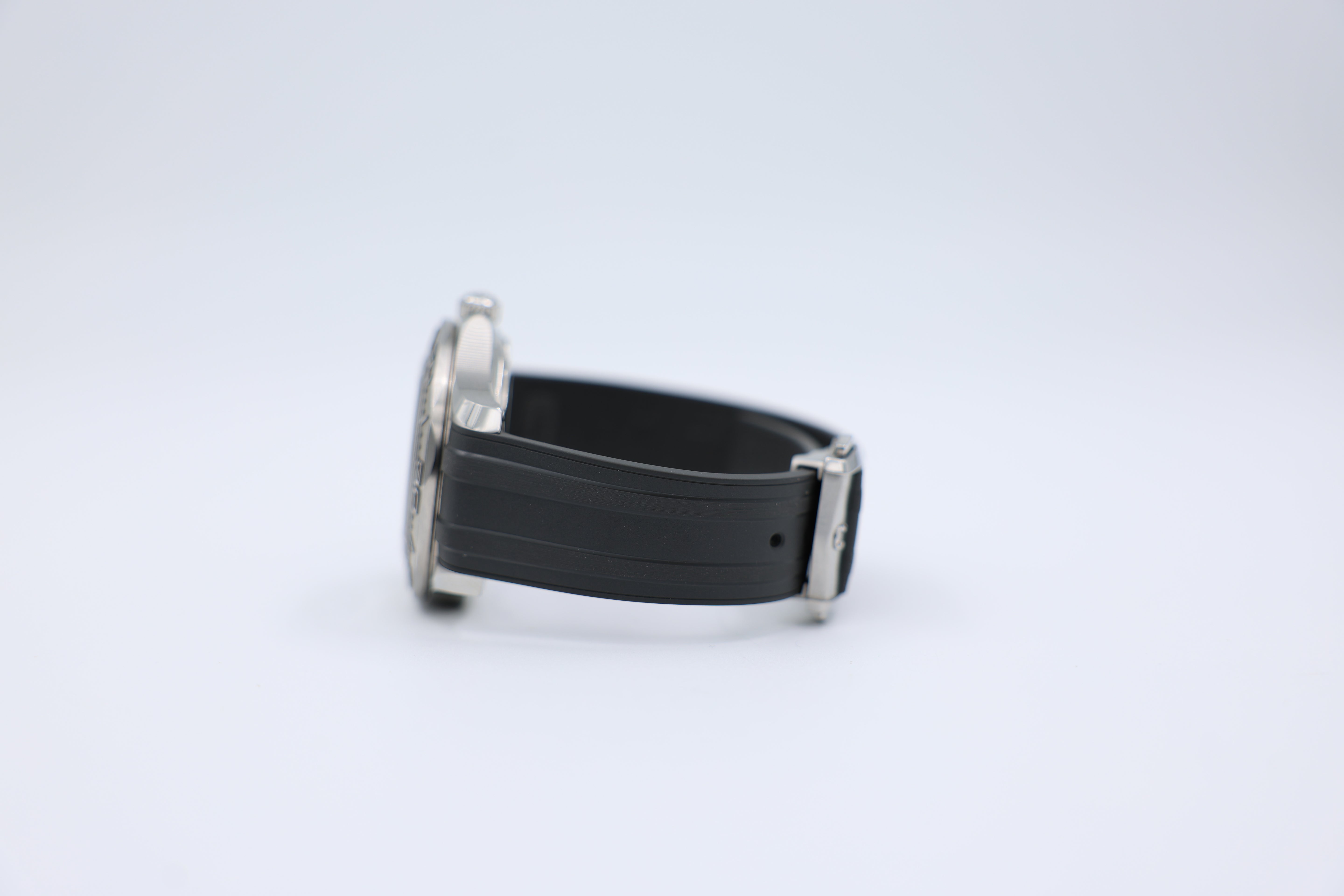 Omega - Seamaster Diver 300 - Grey Slate Dial - 210.32.42.20.06.002 - 2024