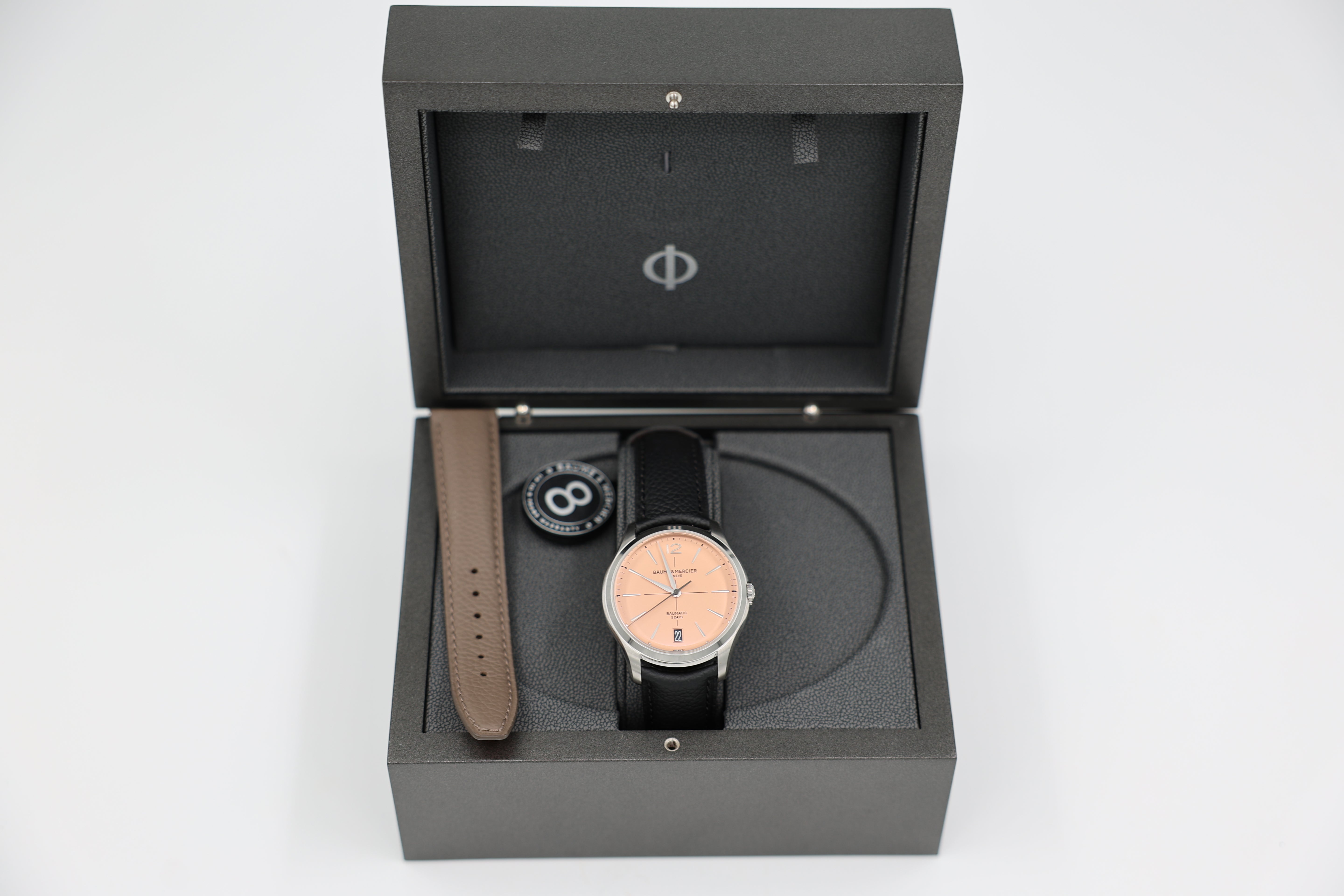 Baume & Mercier - Clifton - M0A10778 - Salmon Dial
