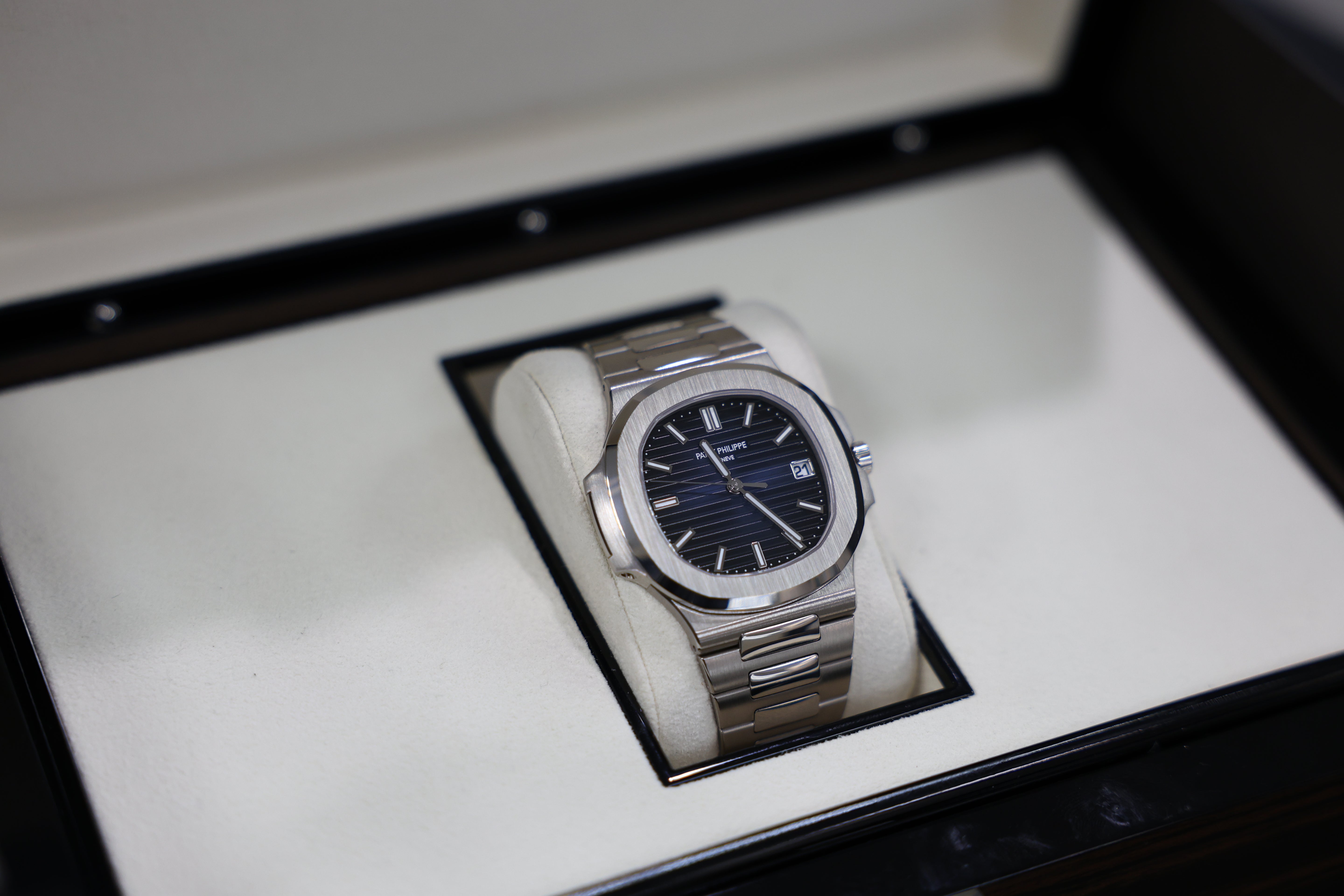 Patek Philippe Nautilus 5811/1G