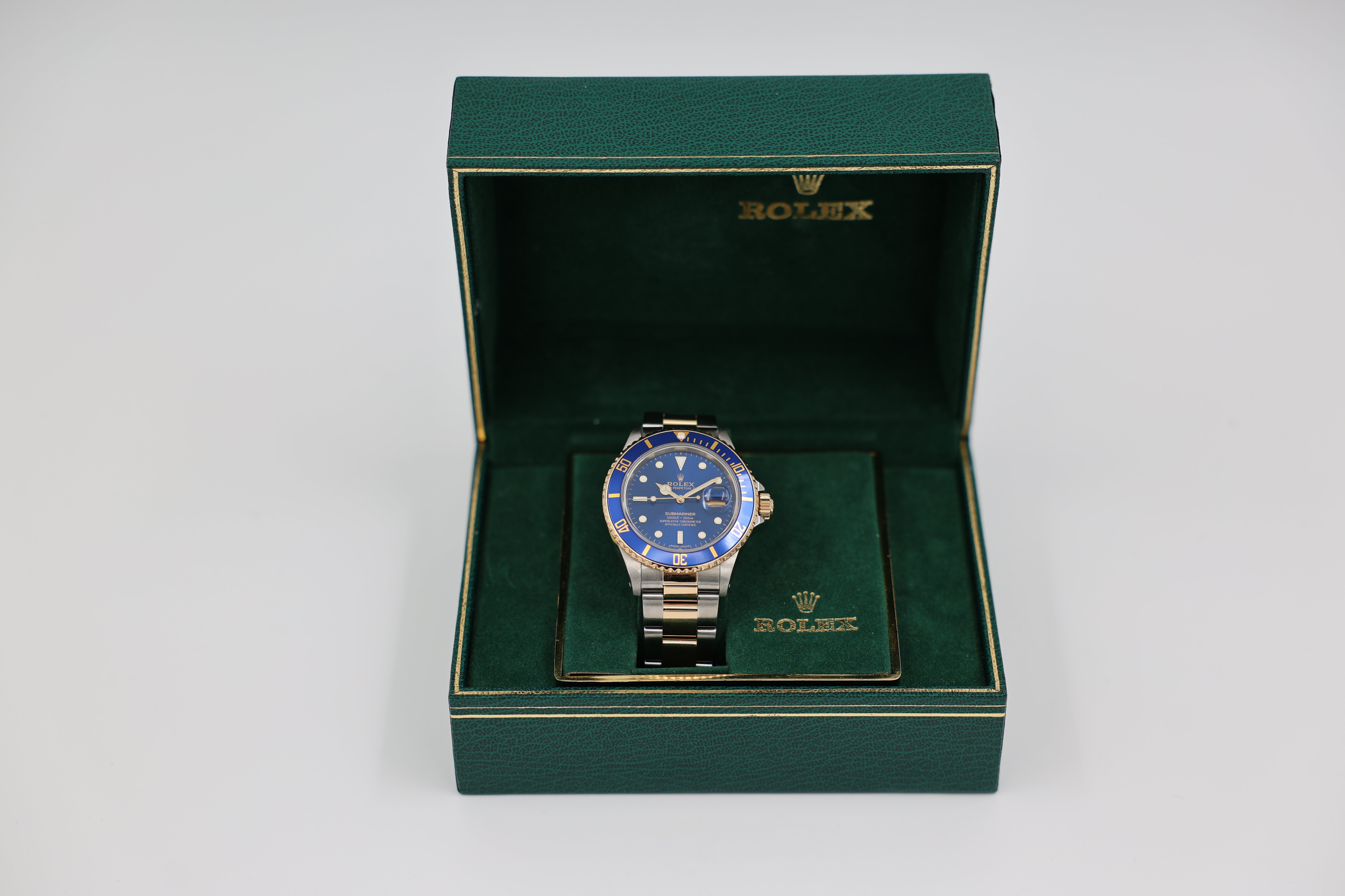Rolex - Submariner - 16803 - Dial Blue - 1988