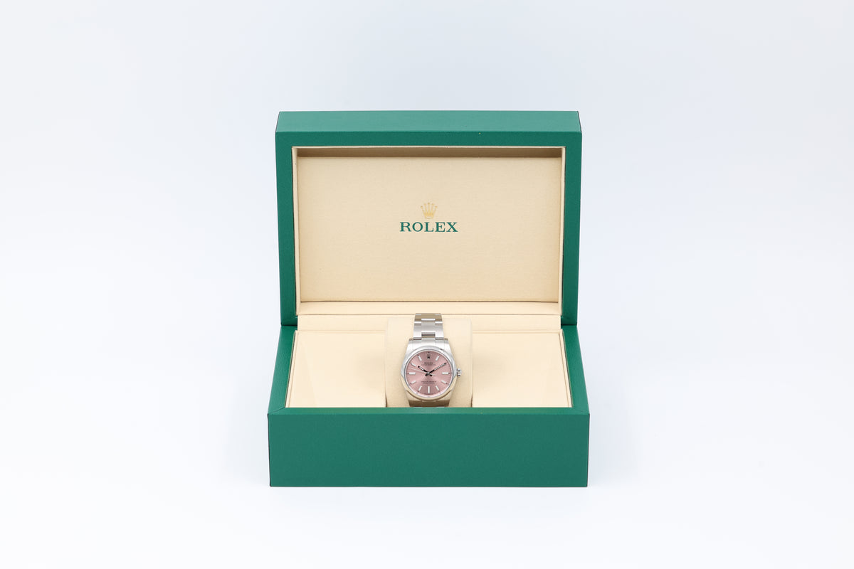 Rolex - Oyster Perpetual 34 – Pink Sunburst – 124200 – 2025