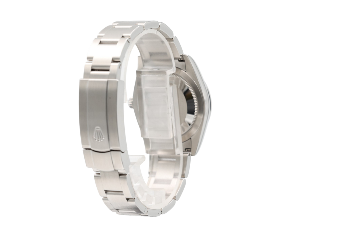 Rolex - Oyster Perpetual 34 – Pink Sunburst – 124200 – 2025