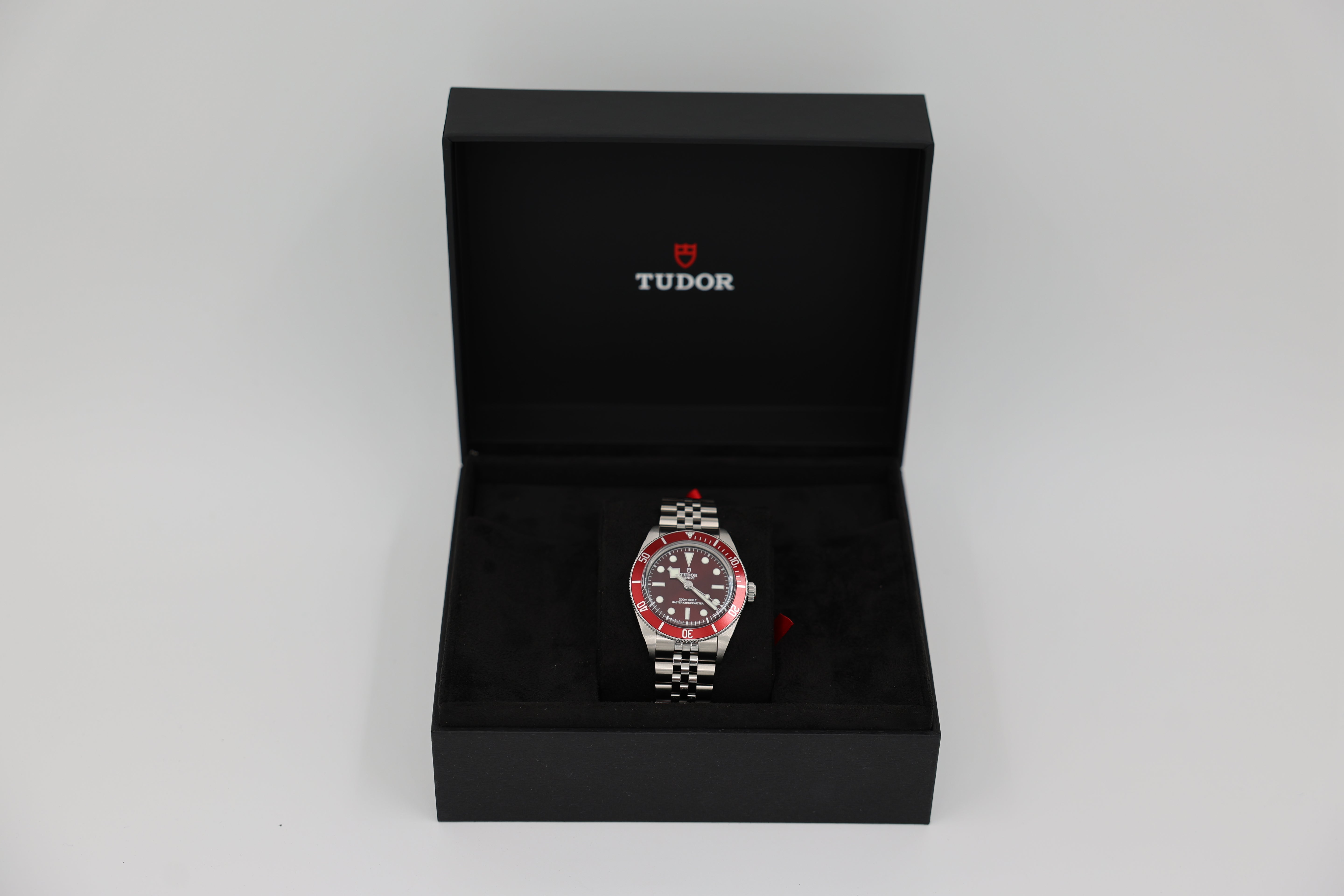 Tudor - Black Bay 58 Burgundy - Dial Red - 7939A1A0RU - 2025