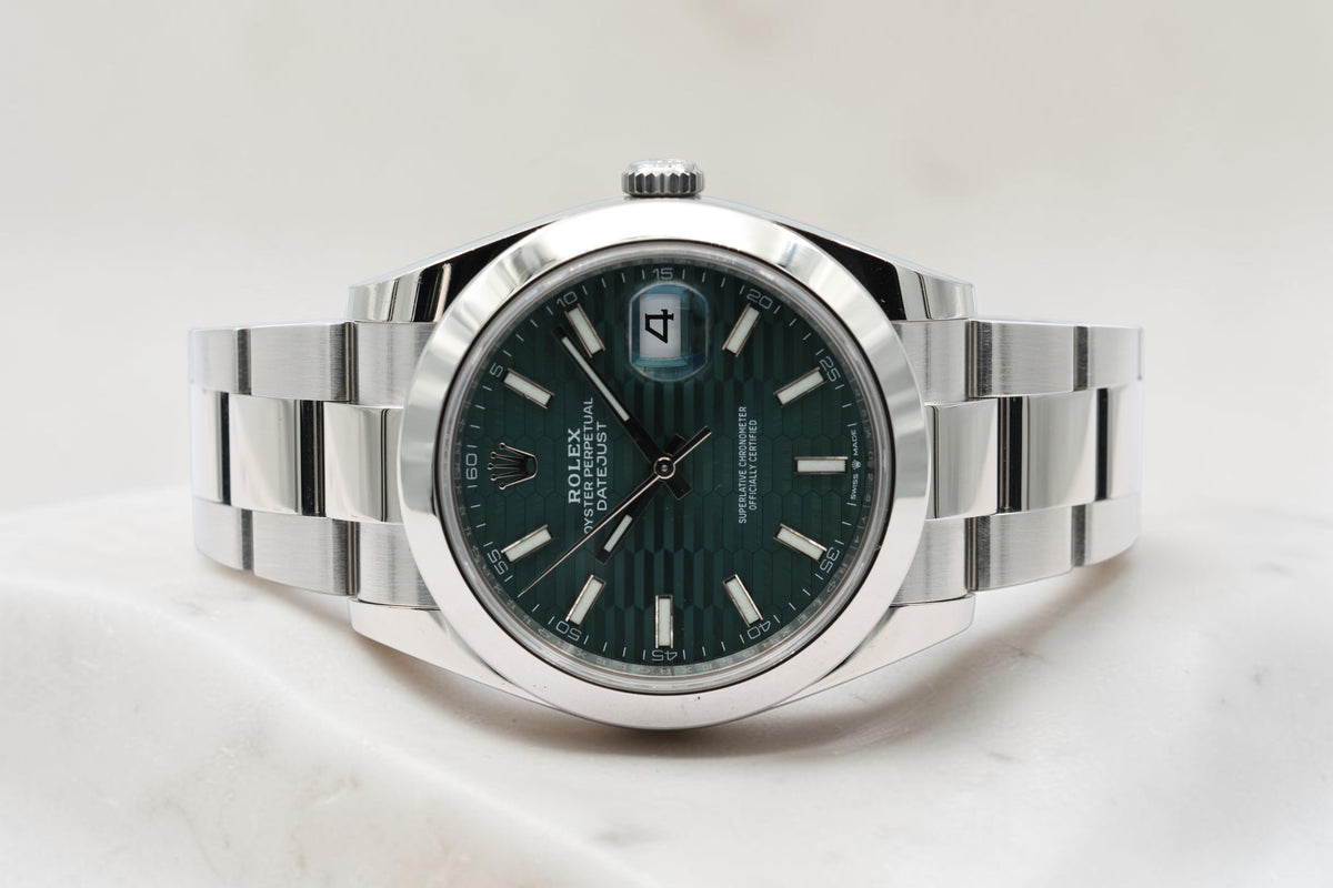 Rolex - Datejust – Green motif – 126300 – 2023