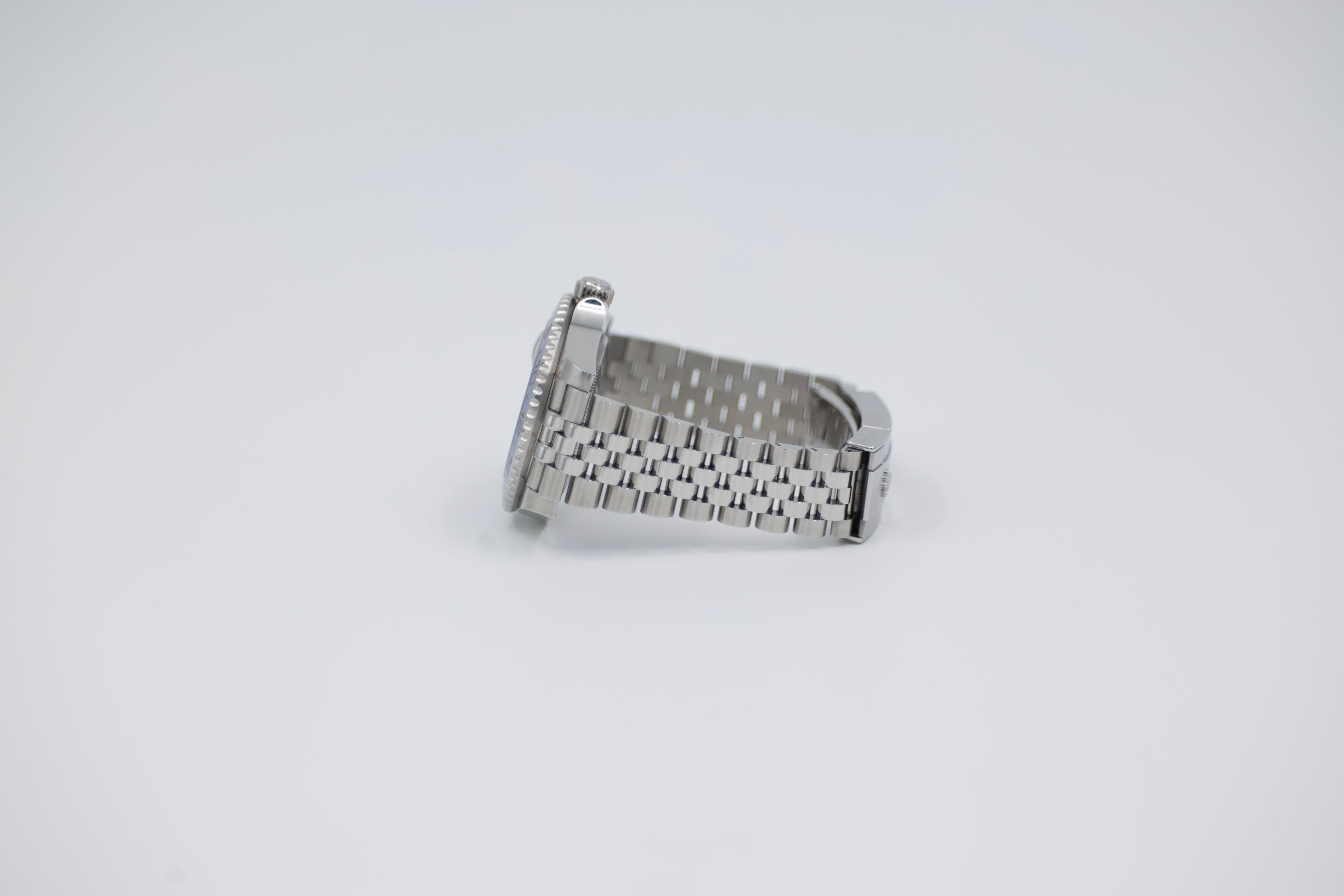 Rolex - GMT - Batgirl - 126710BLNR - 2022