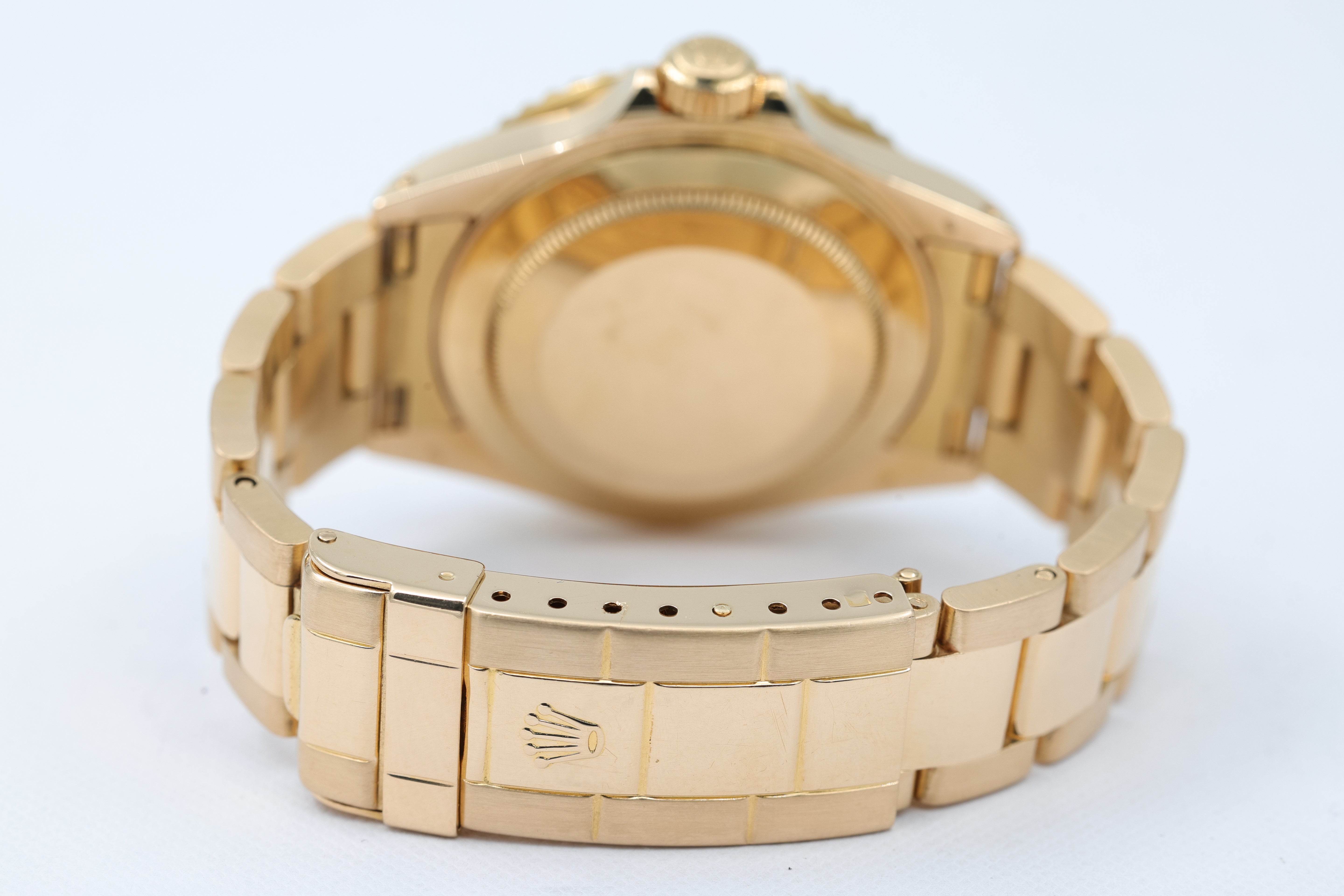 Rolex - Submariner – Yellow Gold – 16618 – 1989