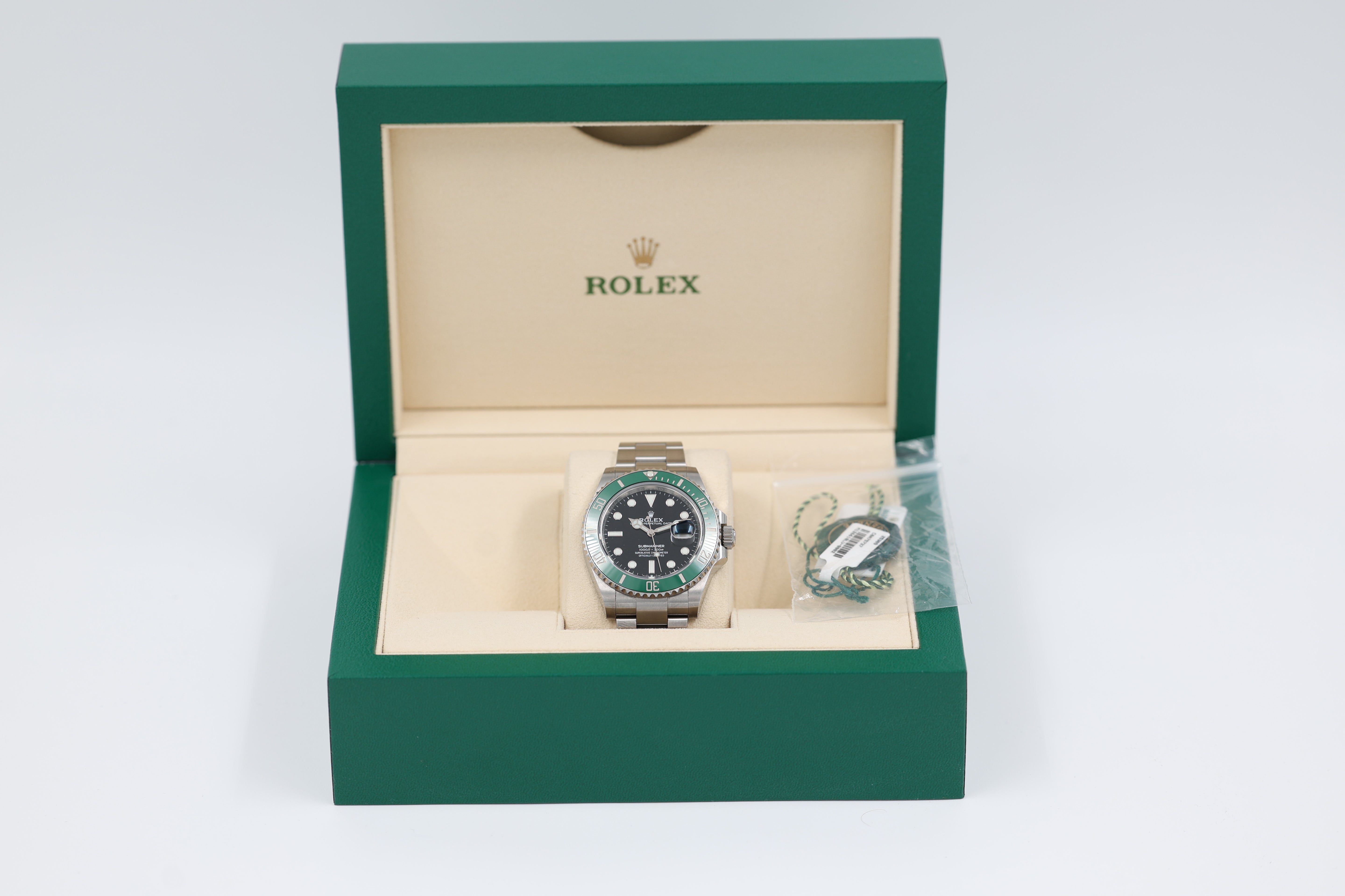 Rolex - Submariner Date - Starbucks - 126610LV - 2021