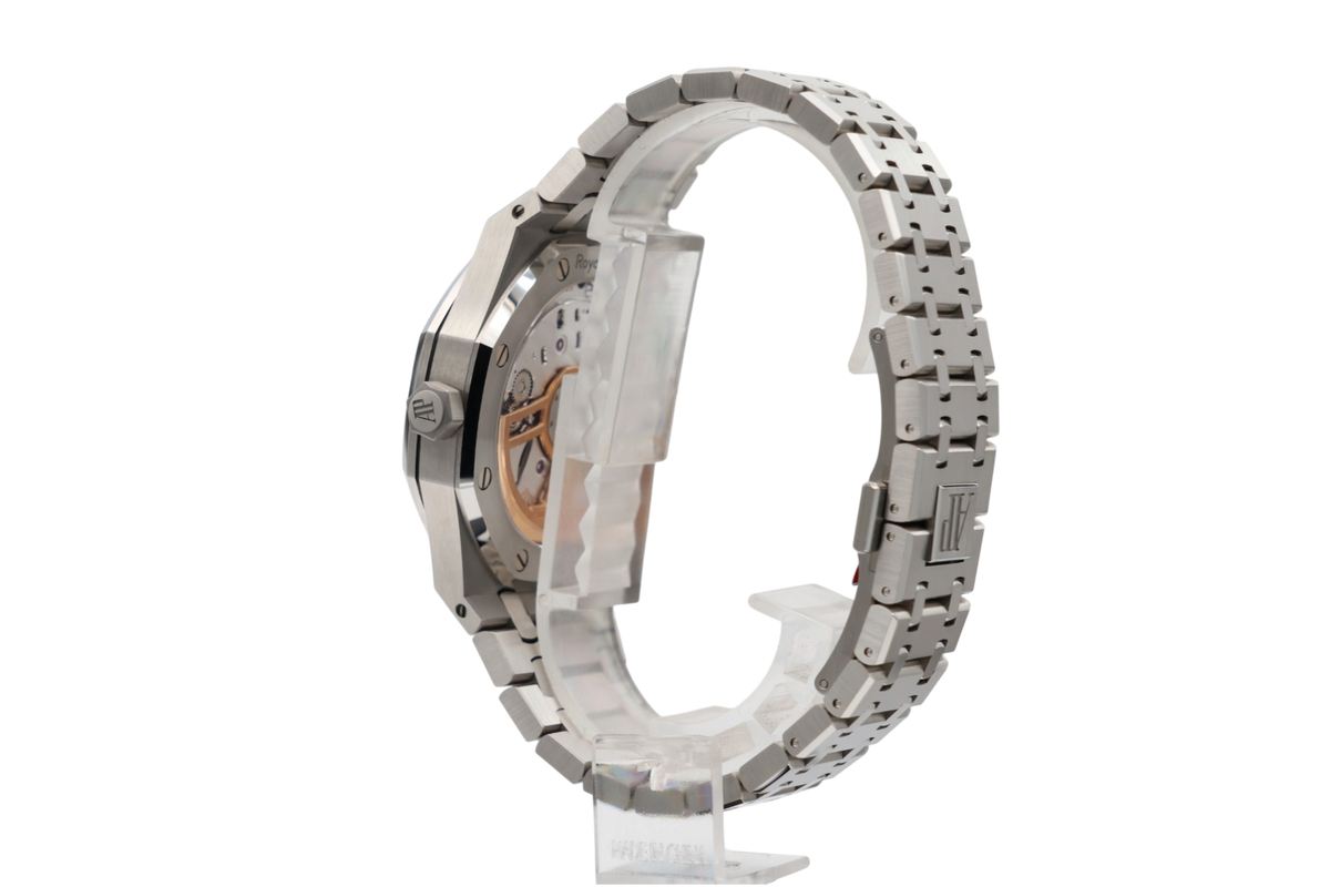 Audemars Piguet - Royal Oak – Black – 15500ST – 2021
