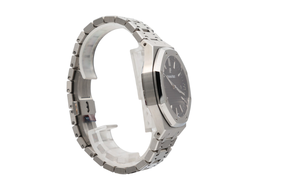 Audemars Piguet - Royal Oak – Black – 15500ST – 2021