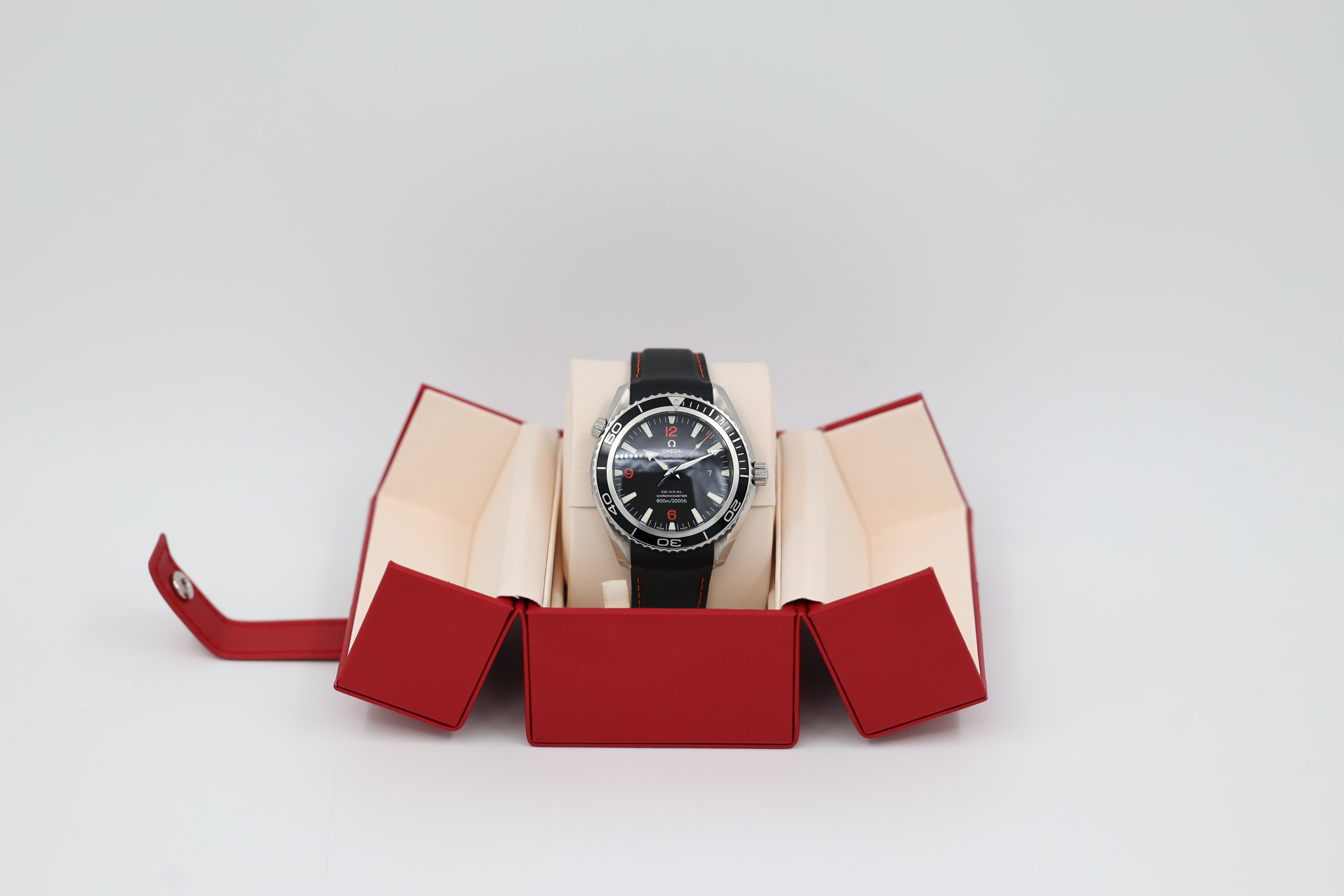 Omega - Seamaster - Planet Ocean - 2900.51.82