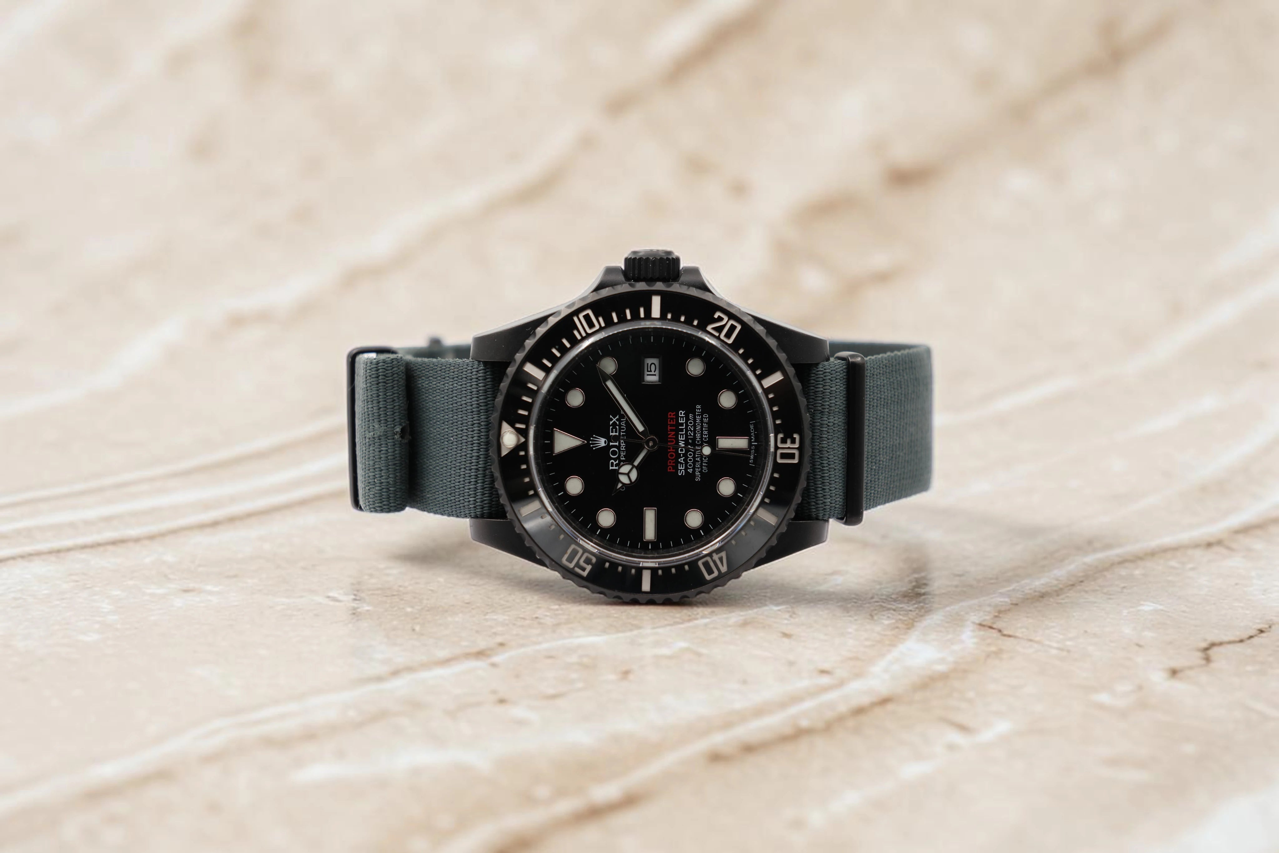 Rolex - Sea-Dweller - Pro Hunter Black Dial - 116600 - 2014