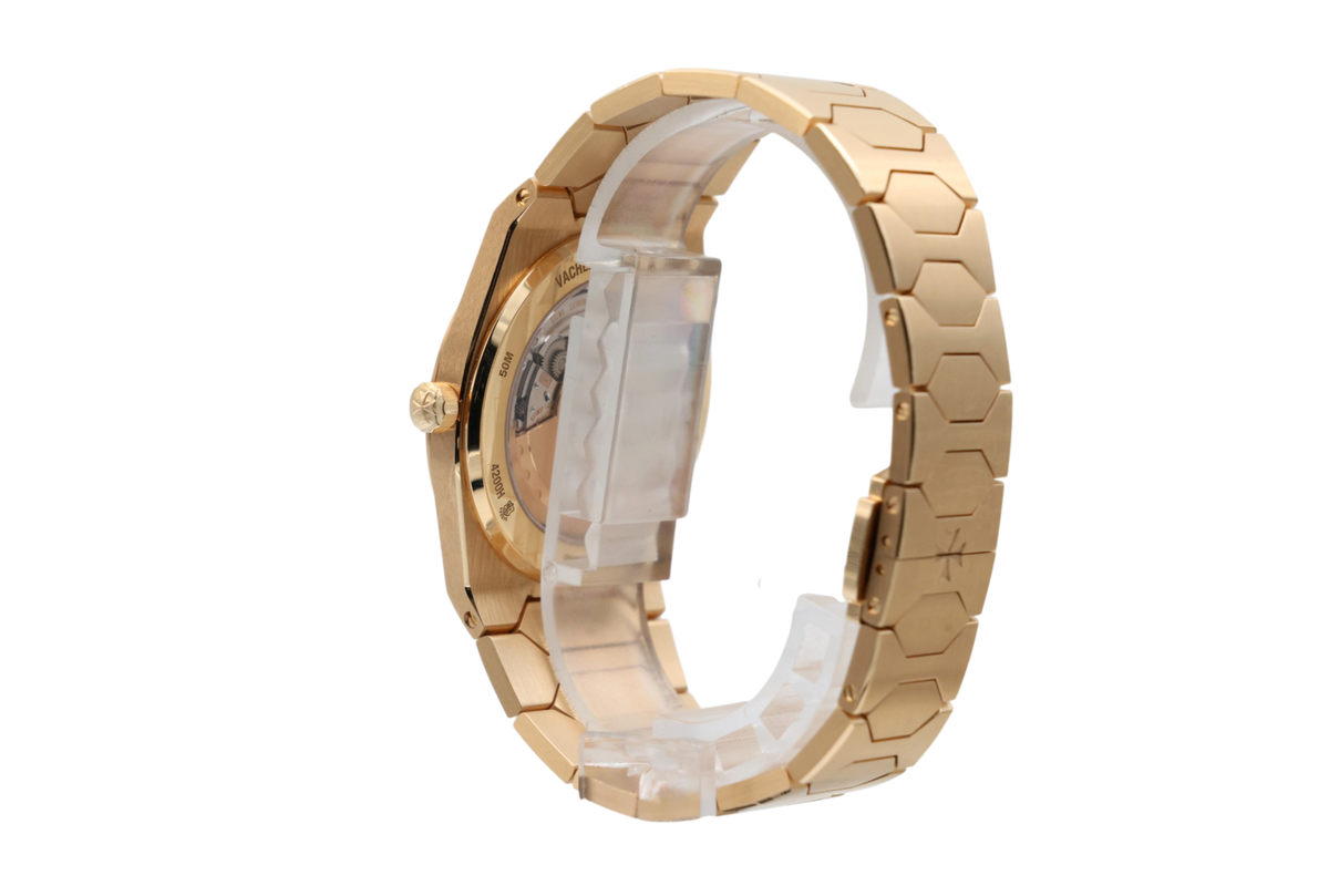 Vacheron Constantin - Historiques 222 – Gold – 4200H/222J-B935 – 2026
