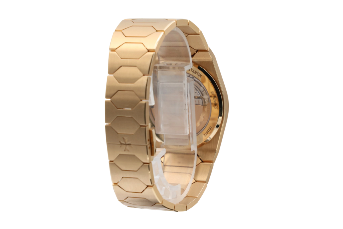 Vacheron Constantin - Historiques 222 – Gold – 4200H/222J-B935 – 2026