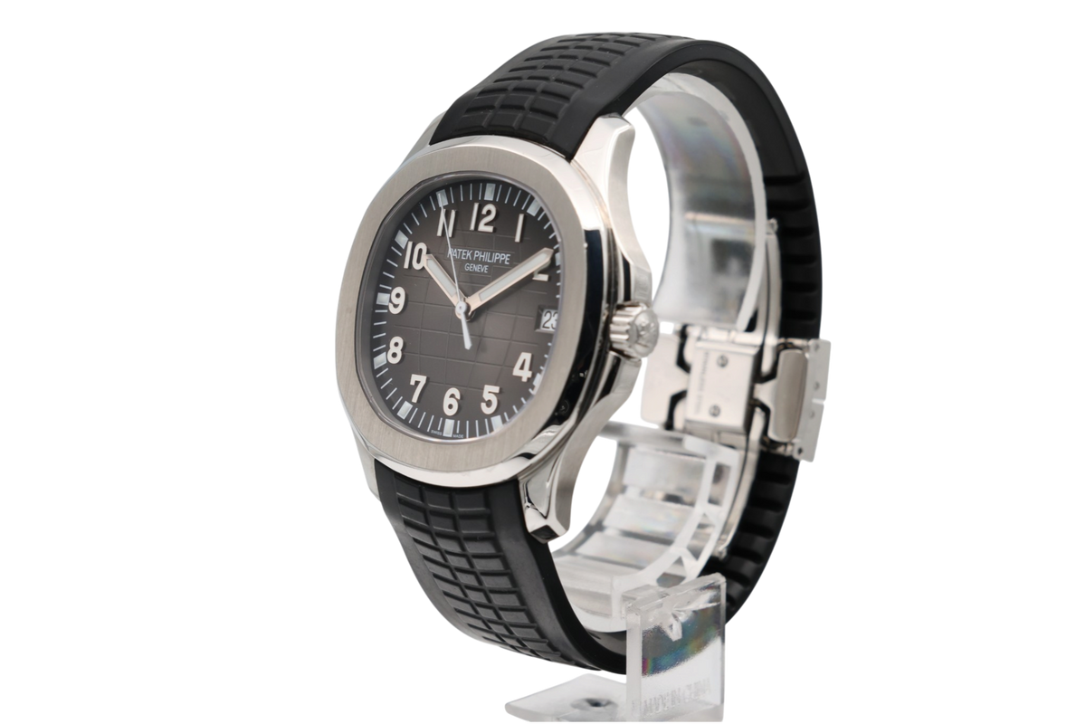Patek Philippe - Aquanaut – Black – 5167A-001 – 2021