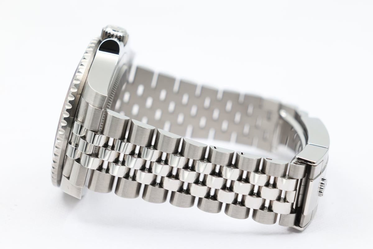 Rolex - GMT Master II – Pepsi – 126710BLRO – 2024