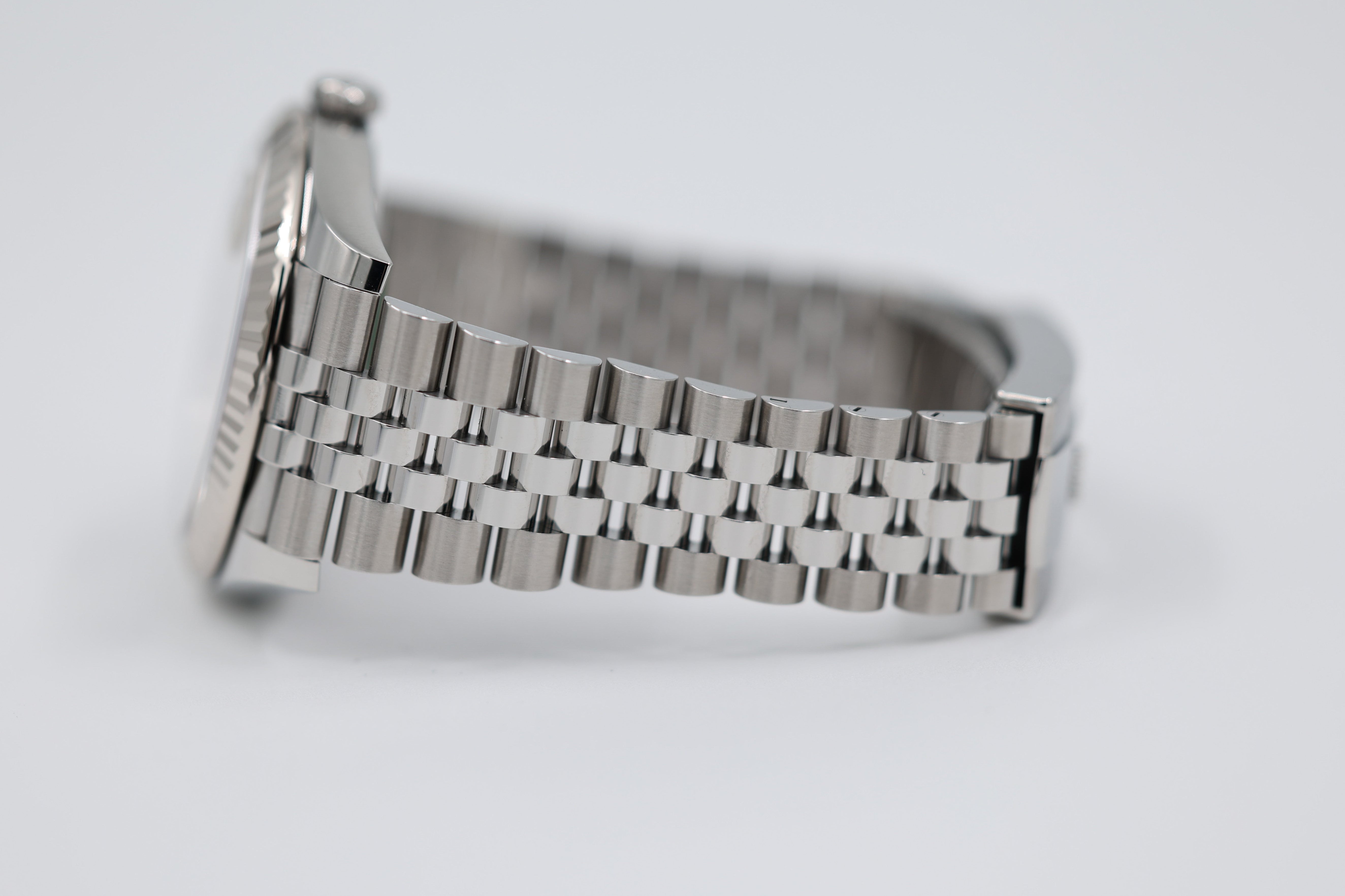 Rolex - Datejust - Silver Dial - 126334 - 2025