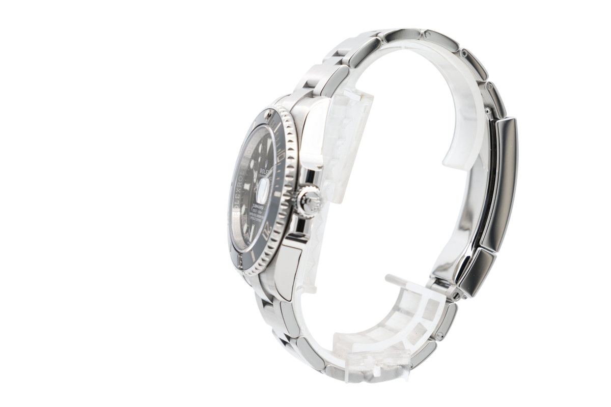 Rolex - Submariner Date – Black – 116610LN – 2020