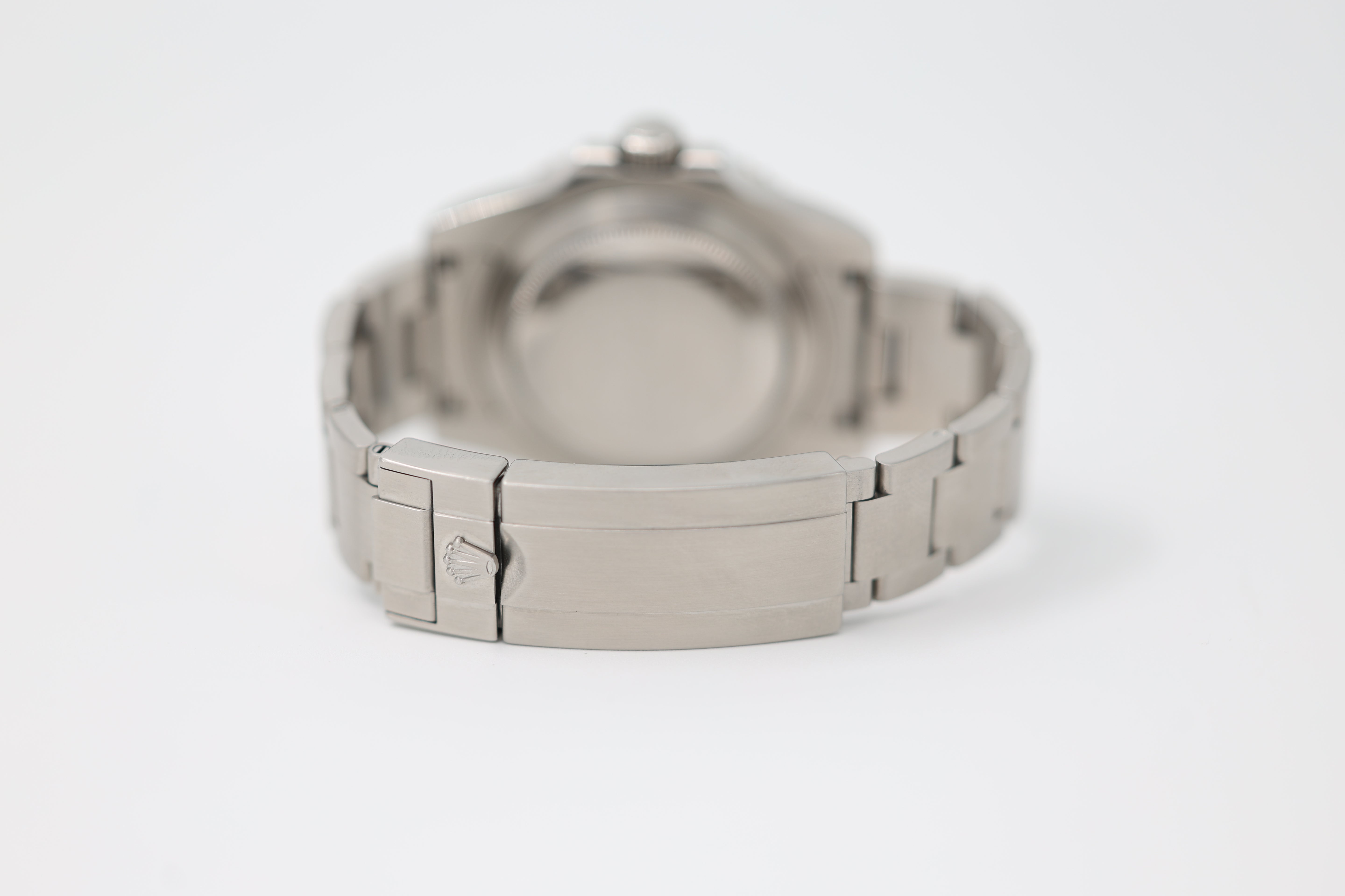 Rolex - Submariner Date - "Hulk" - 116610LV